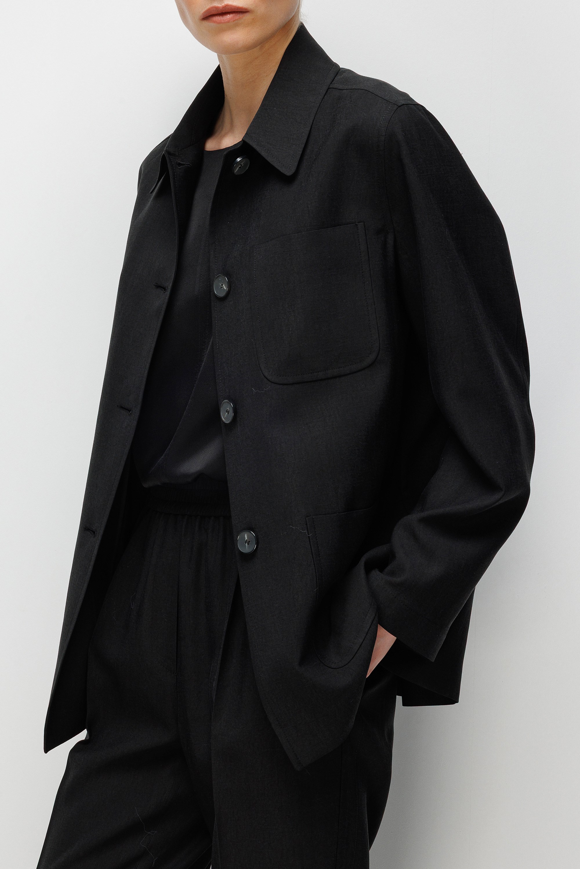 Dıştan Cepli Astarsız Ceket