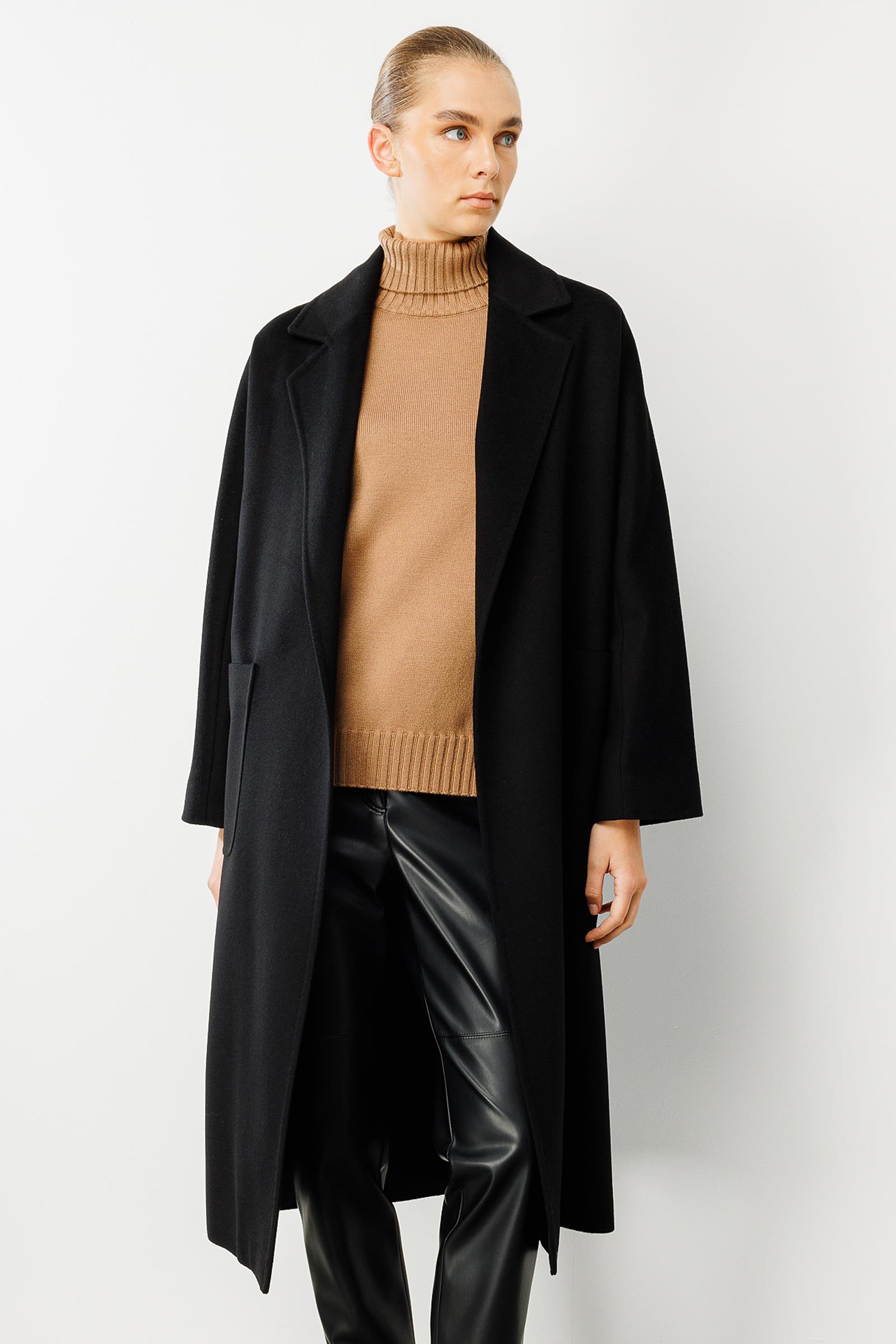 Dıştan Cepli Uzun Manto