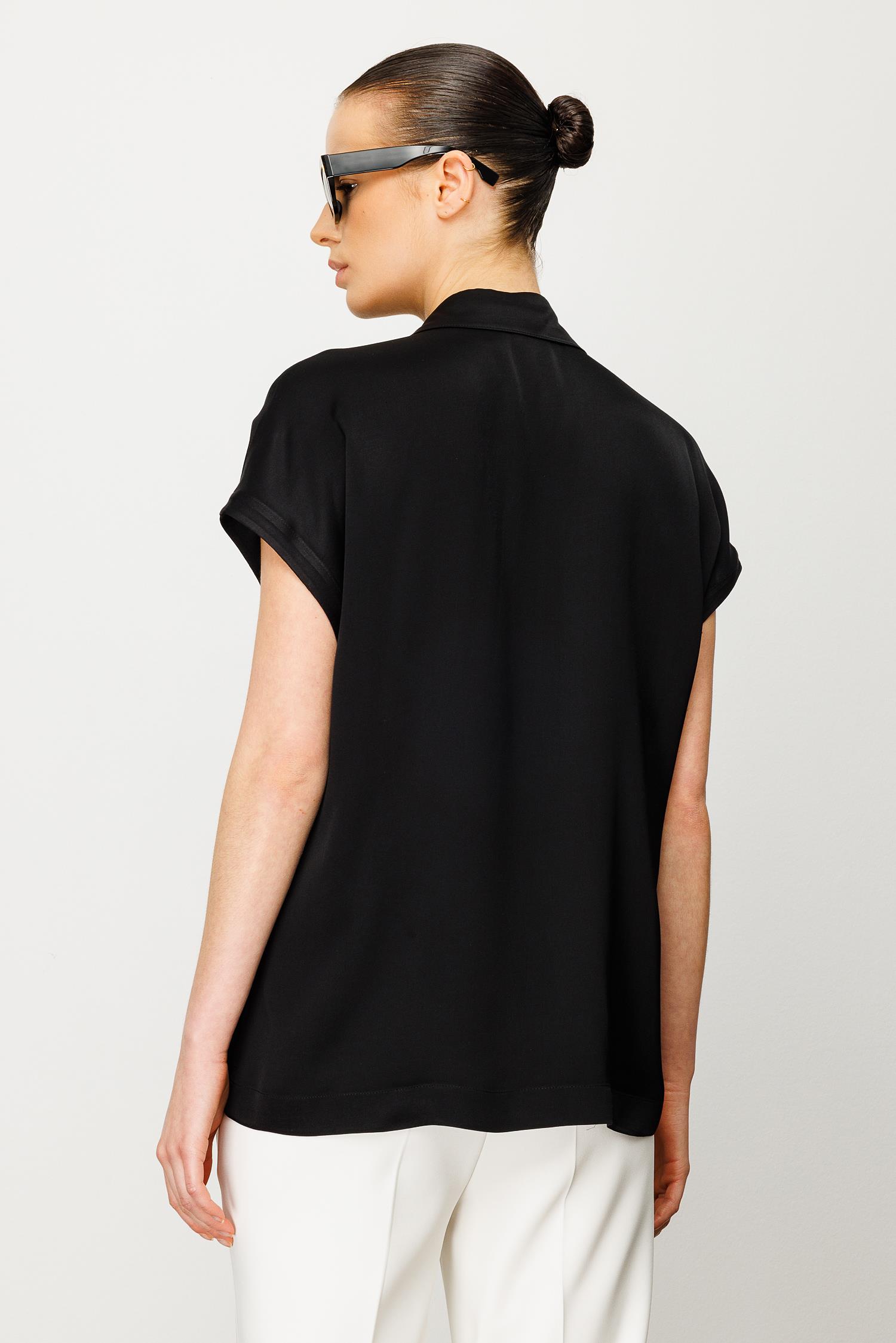 Düşük Kol Yakalı Bluz