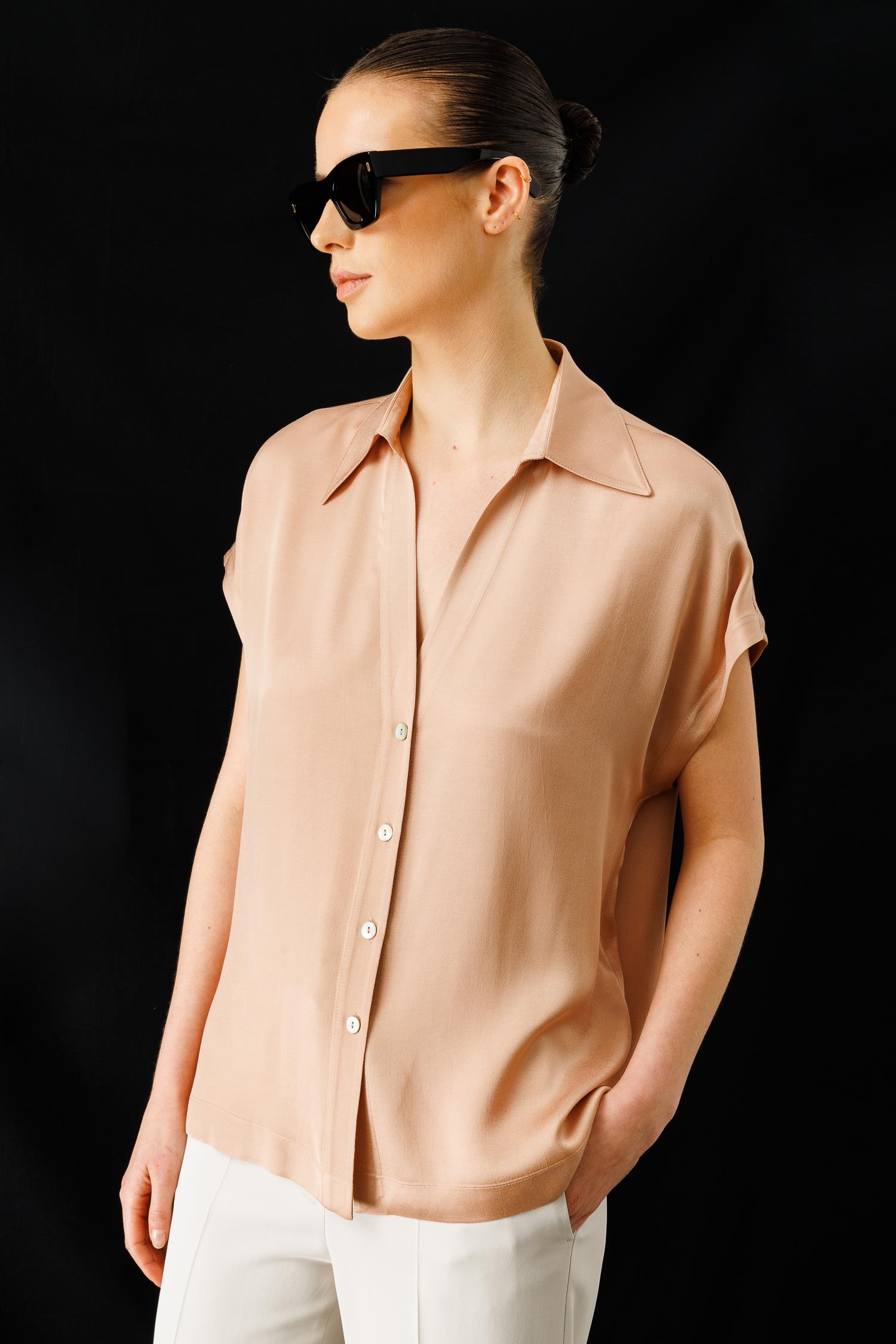 Düşük Kol Yakalı Bluz