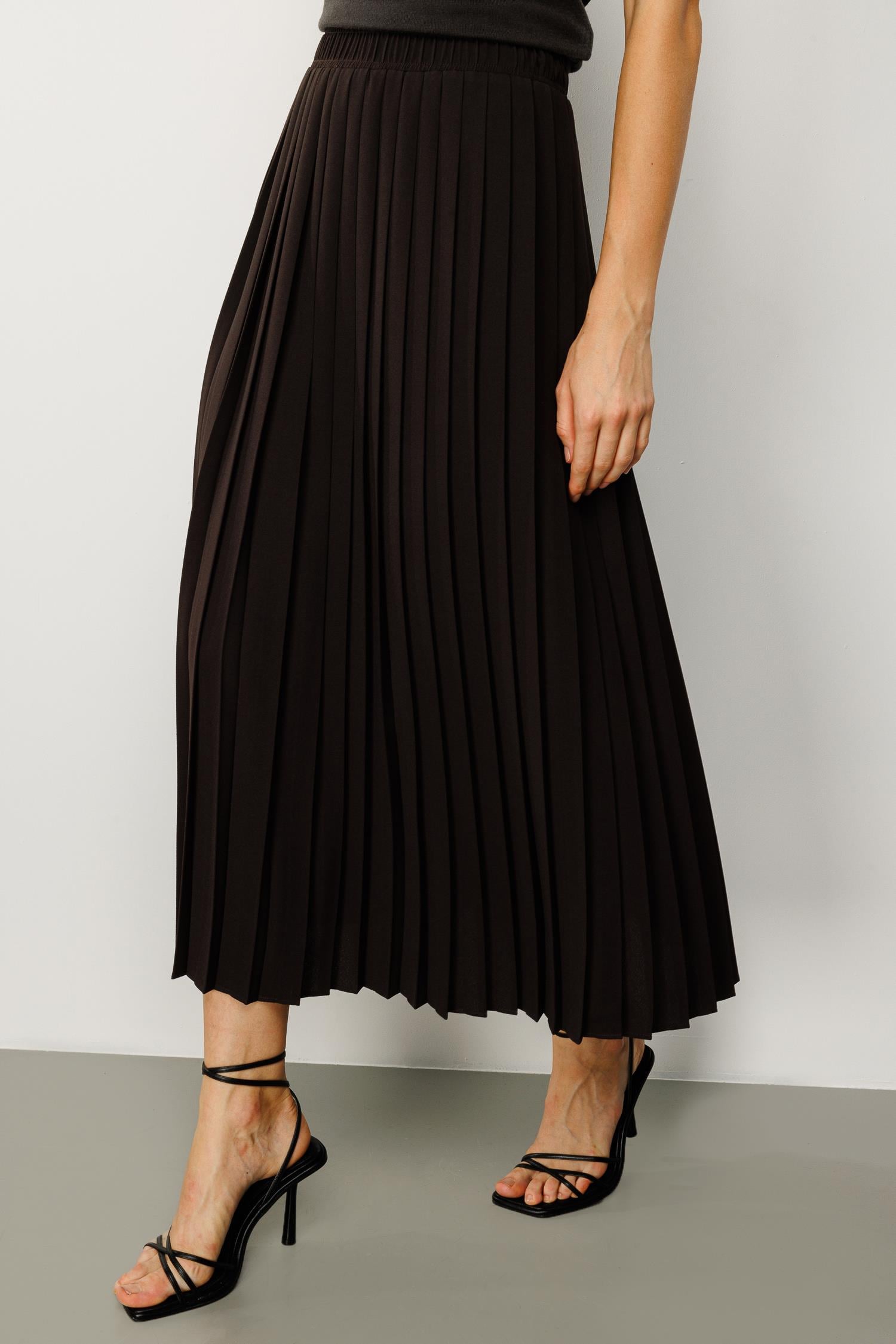 Elastan Kemerli Crep Pilise Etek