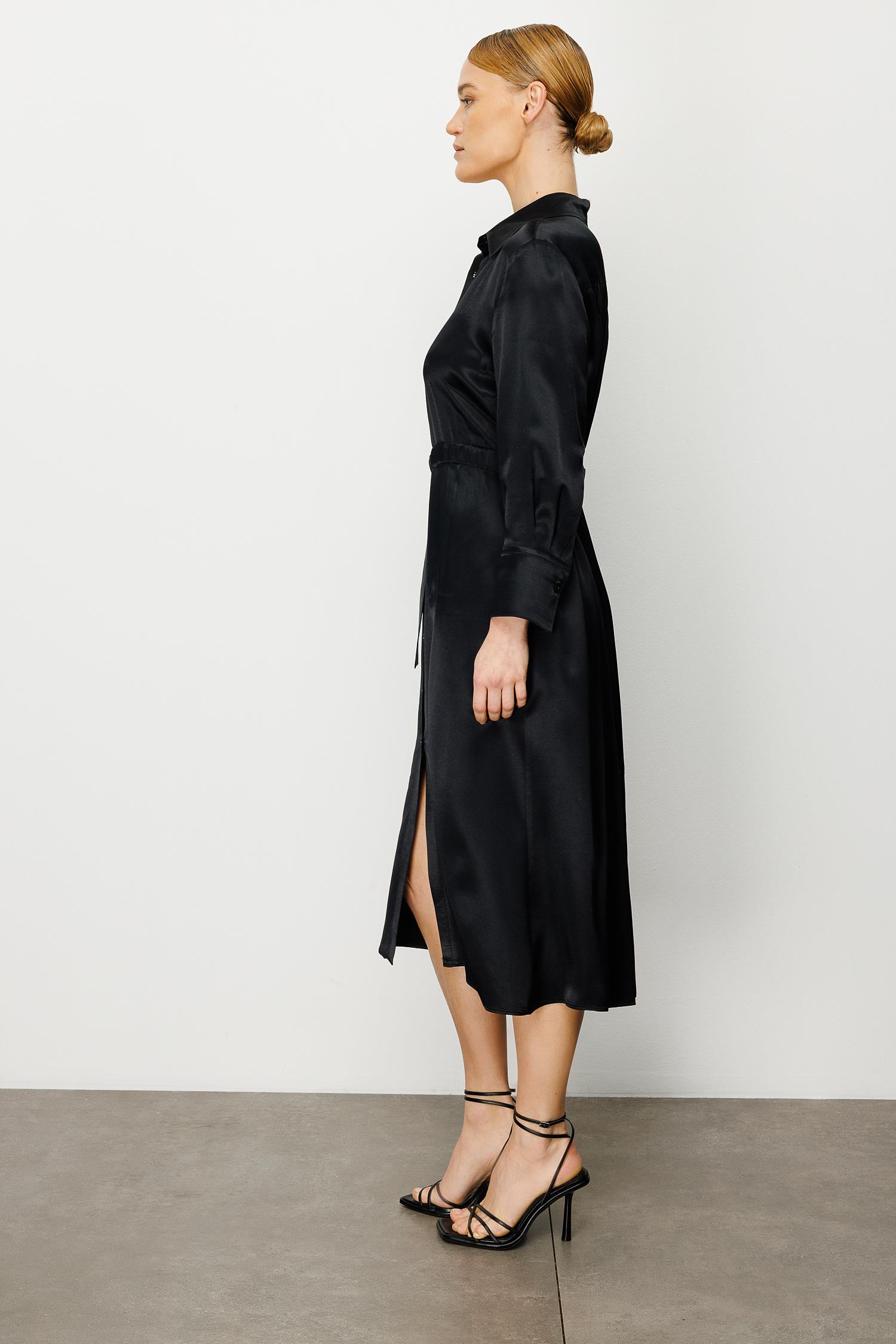 Elastan Kemerli Elbise