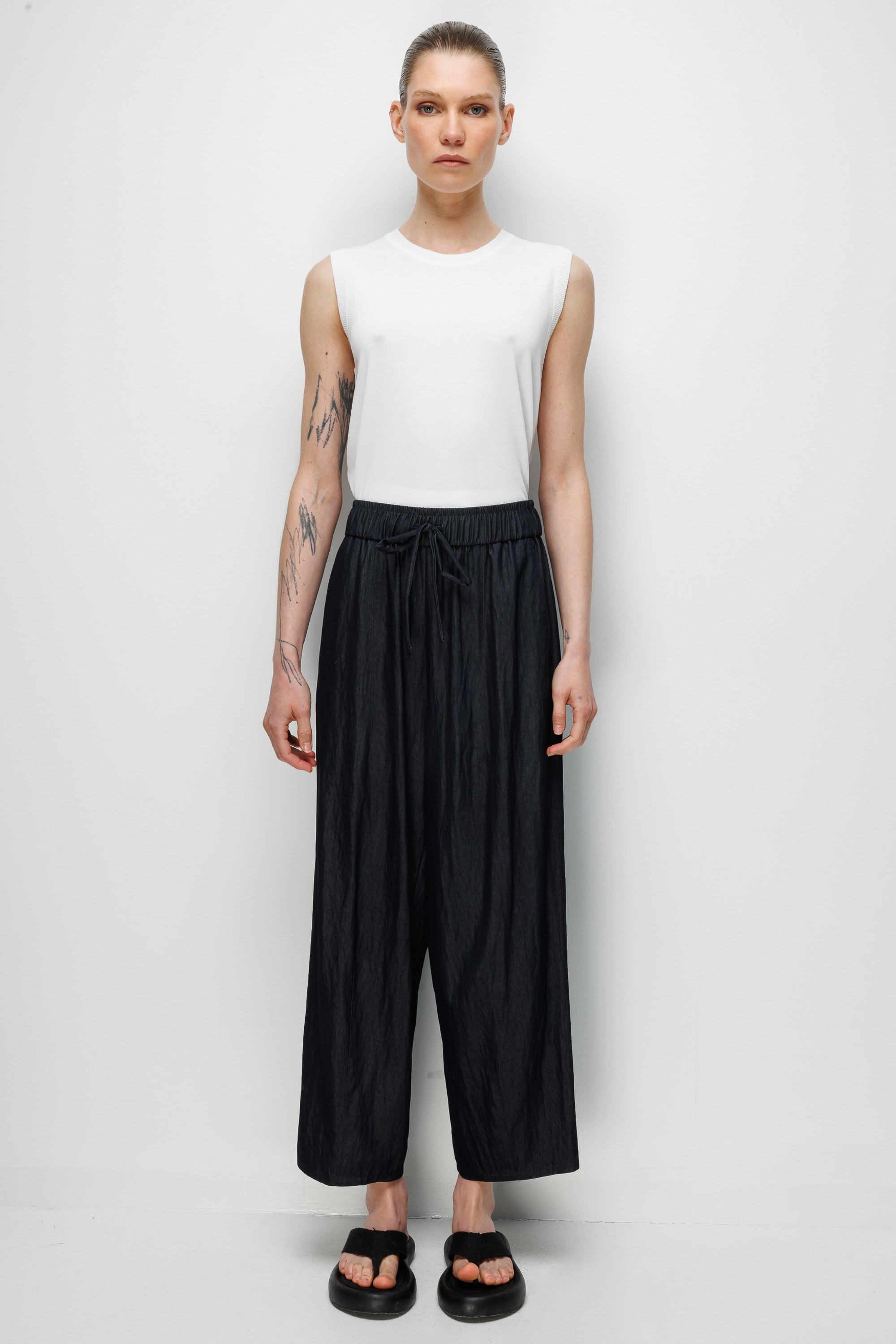 Elastan Kemerli Pensli Pantolon