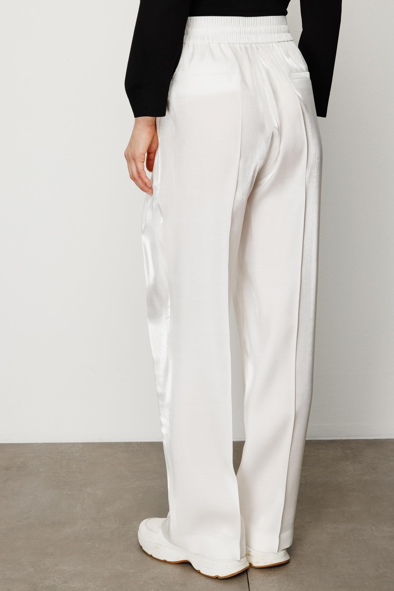 ELASTAN KEMERLİ PİLELİ PANTOLON