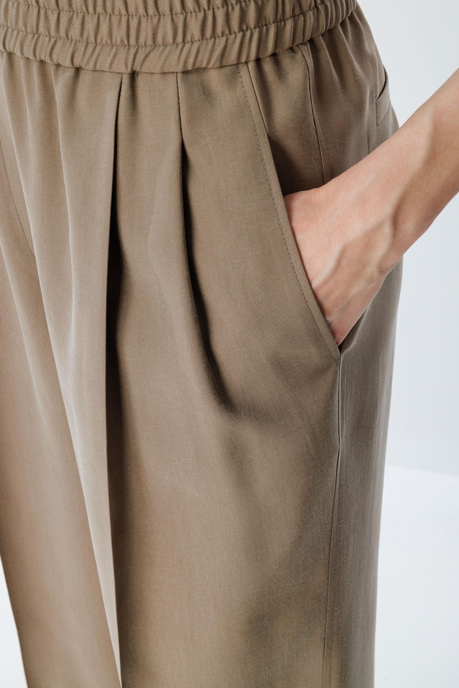 Elastan Kemerli Pileli Pantolon