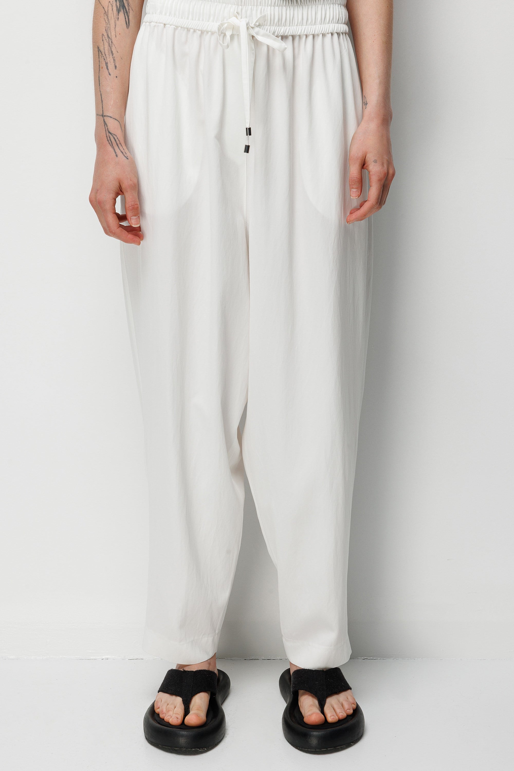 Elastan Kemerli Şalvar Pantolon