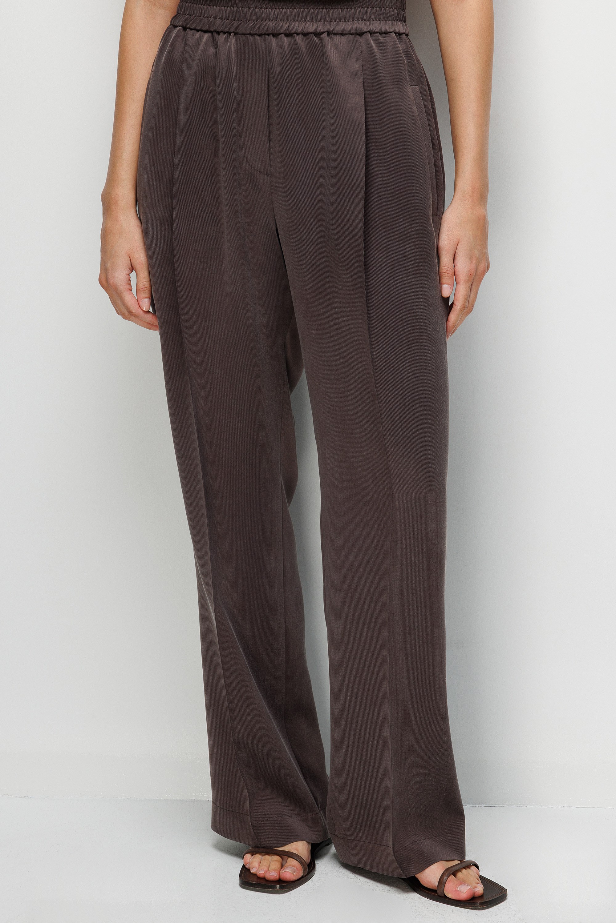 Elastan Kemerli Tek Pile Pantolon