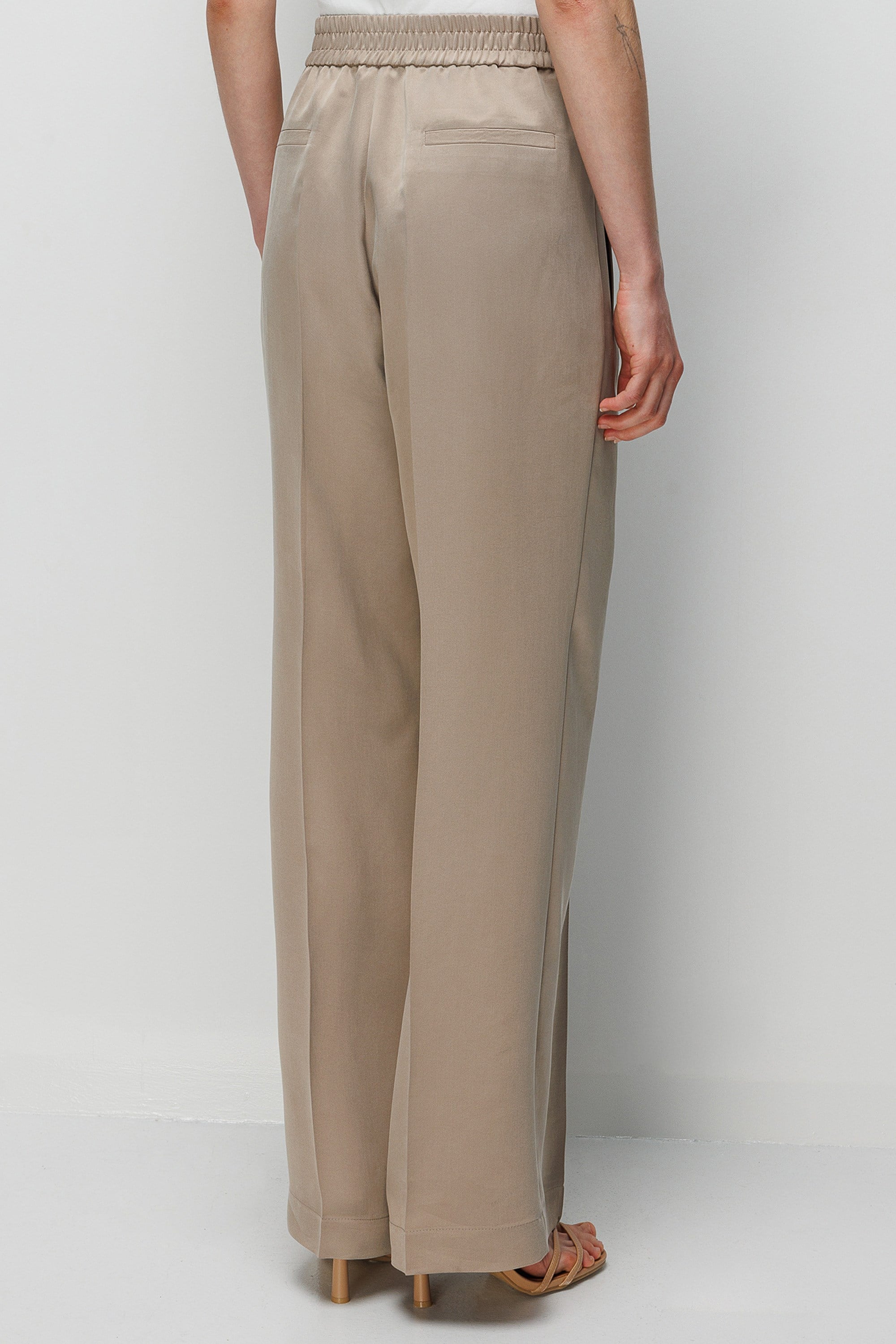 Elastan Kemerli Tek Pile Pantolon