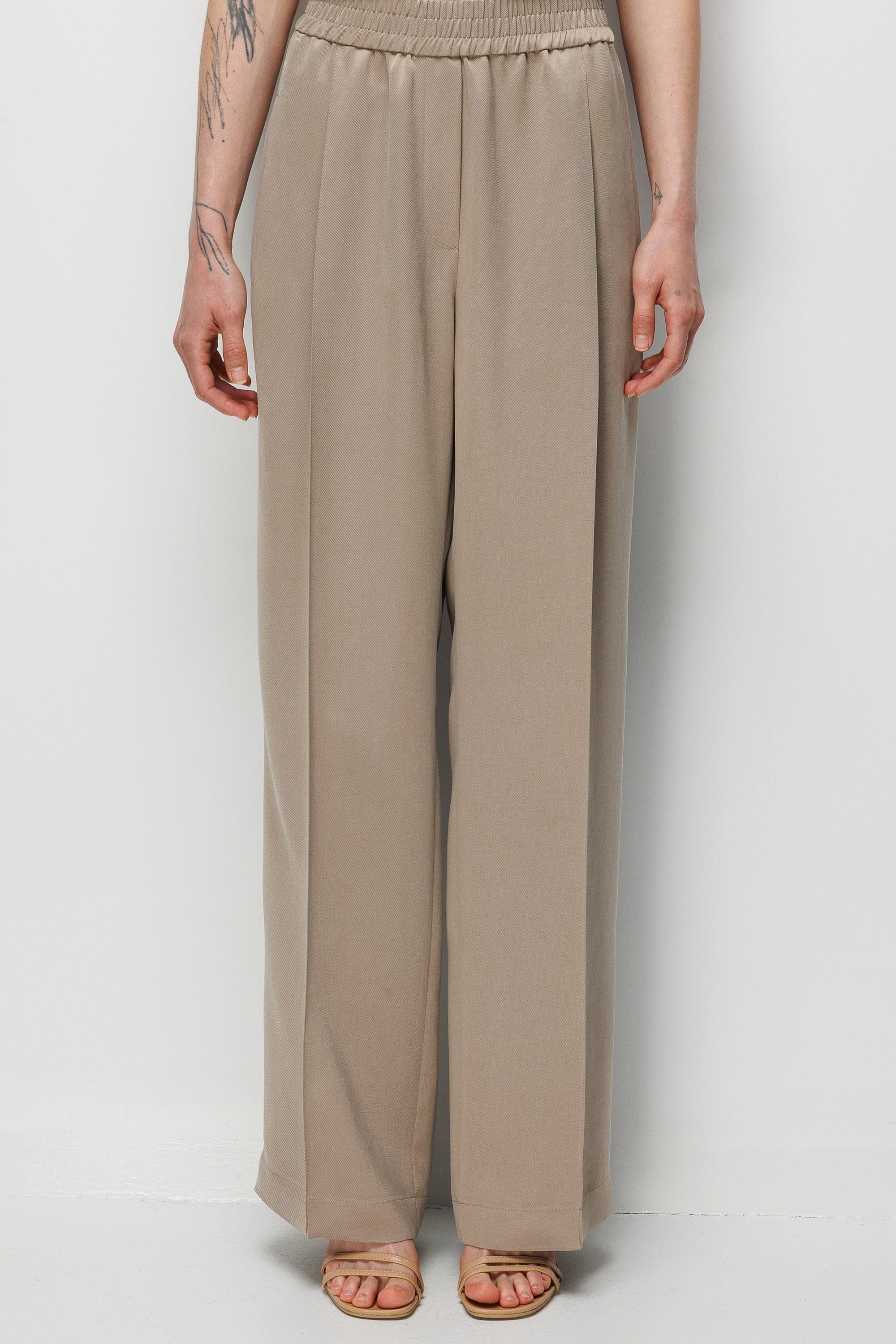 Elastan Kemerli Tek Pile Pantolon