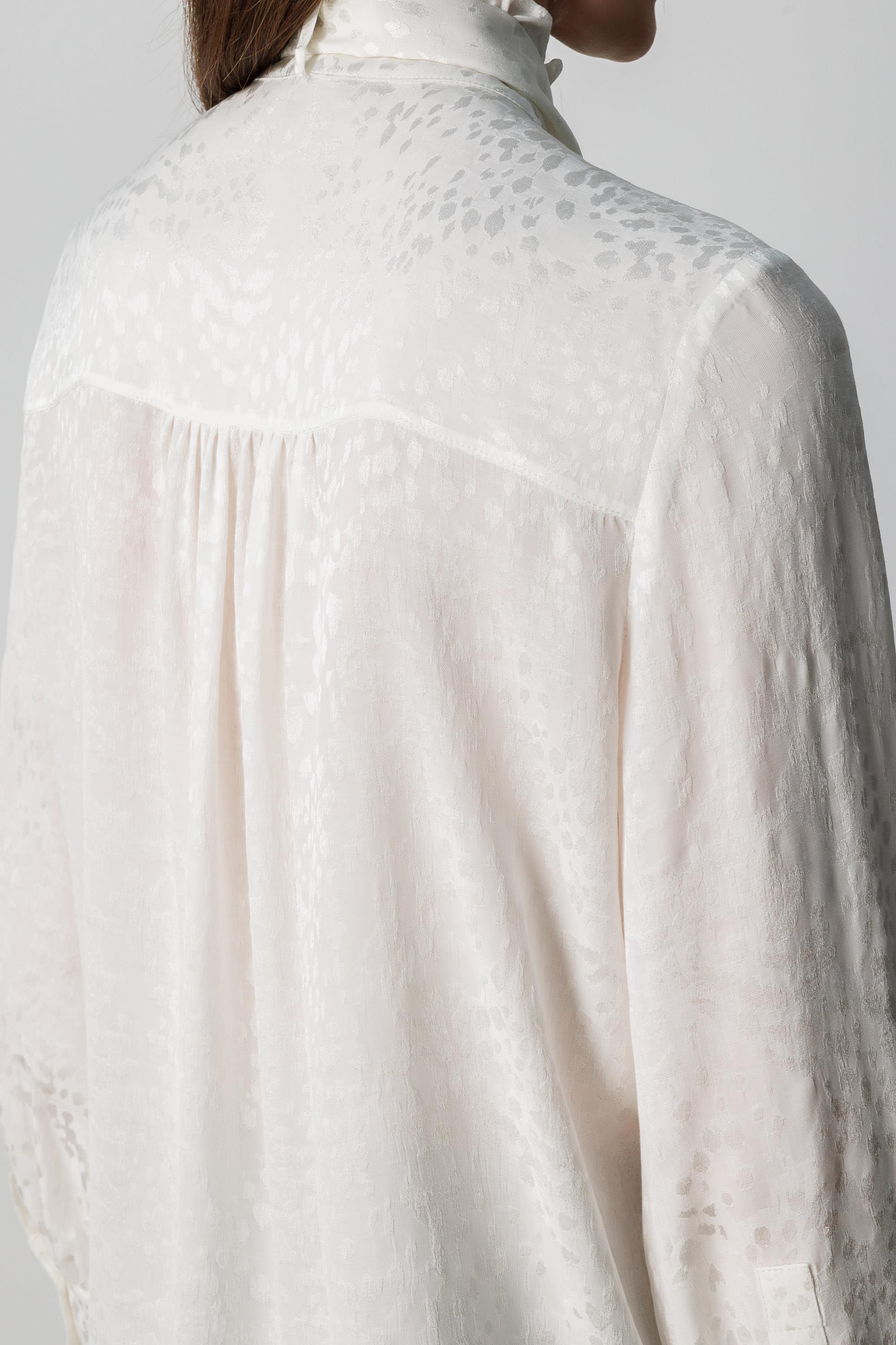 Fularlı Jakarlı Bluz