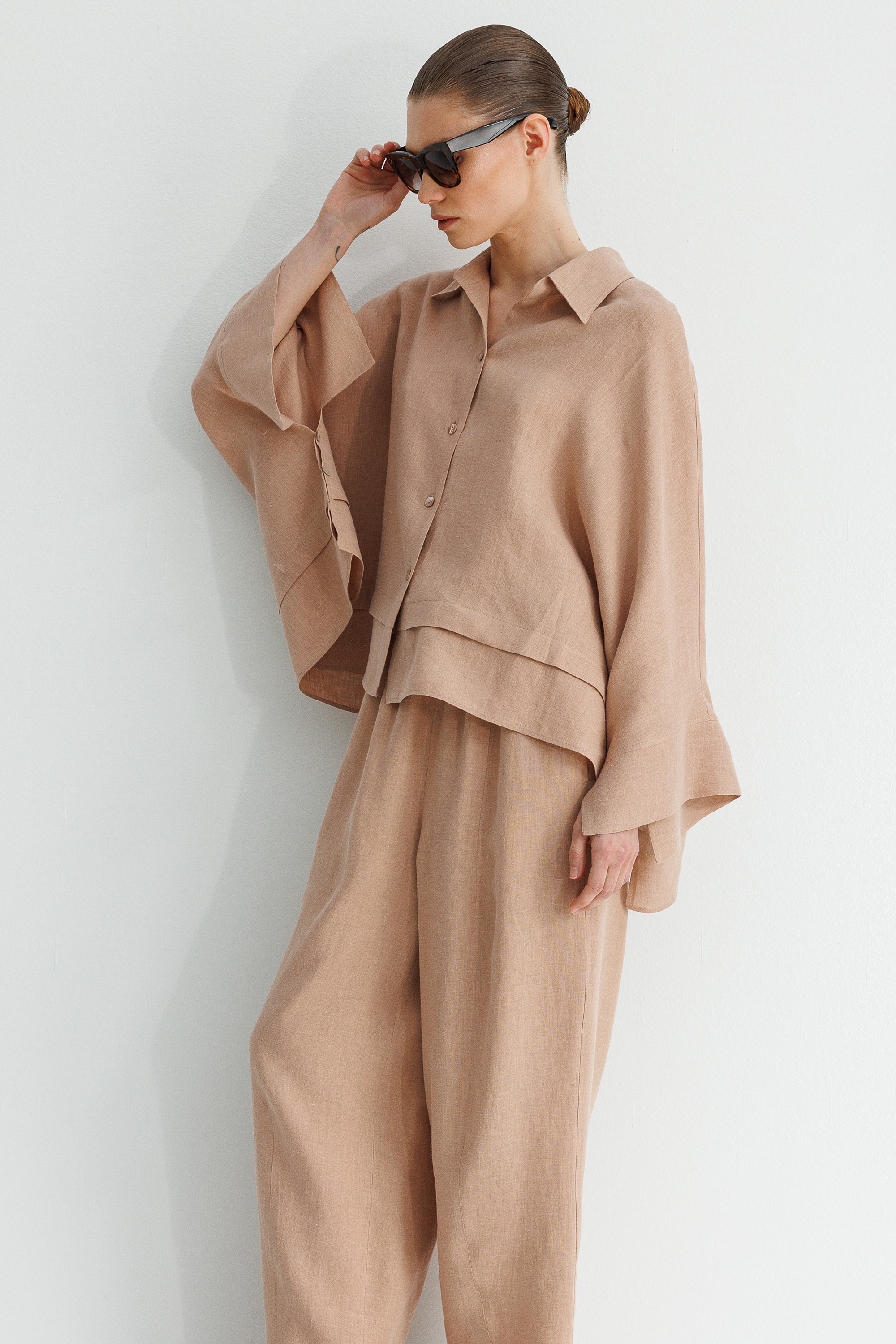 Geniş Manşetli Keten Bluz