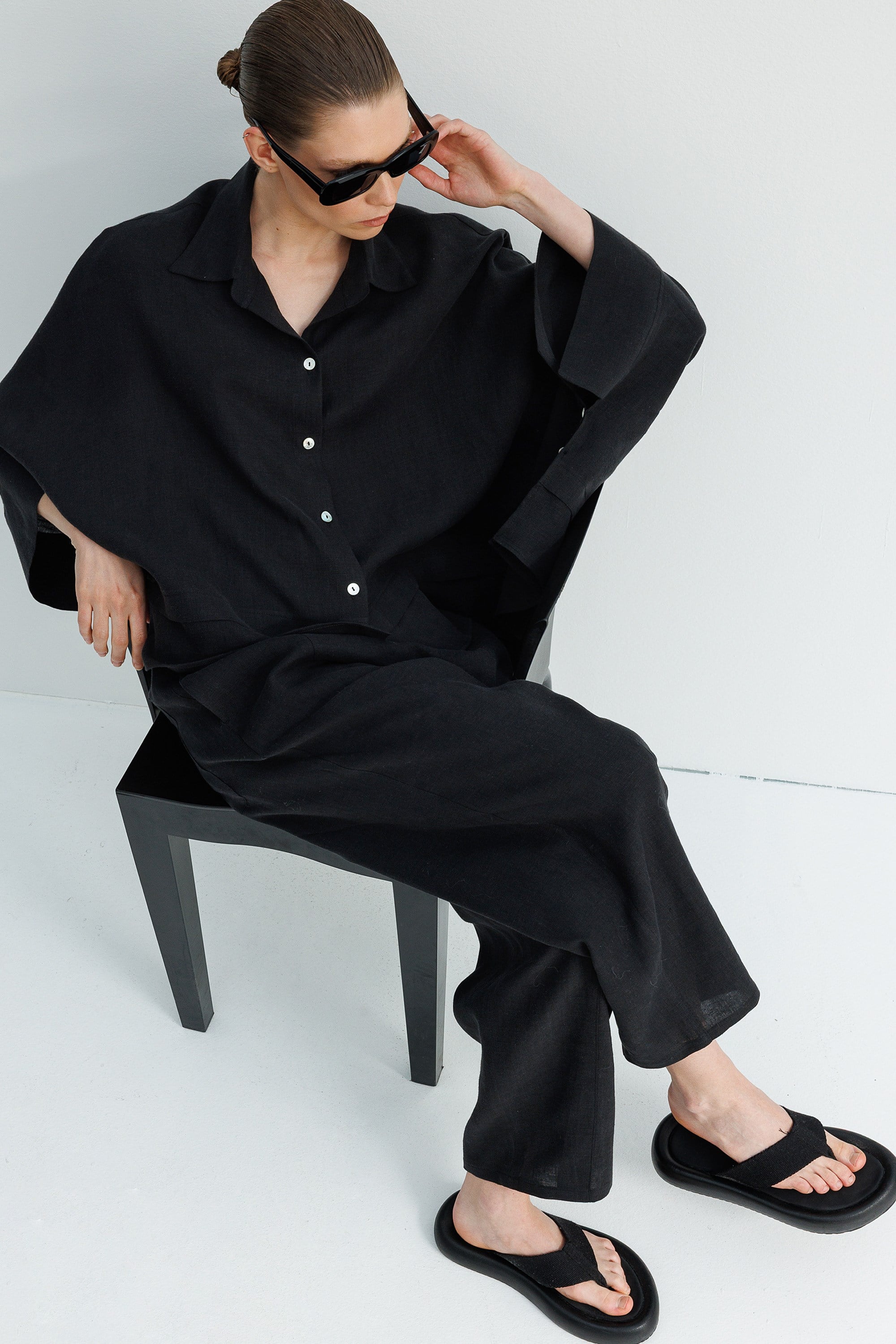 Geniş Manşetli Keten Bluz