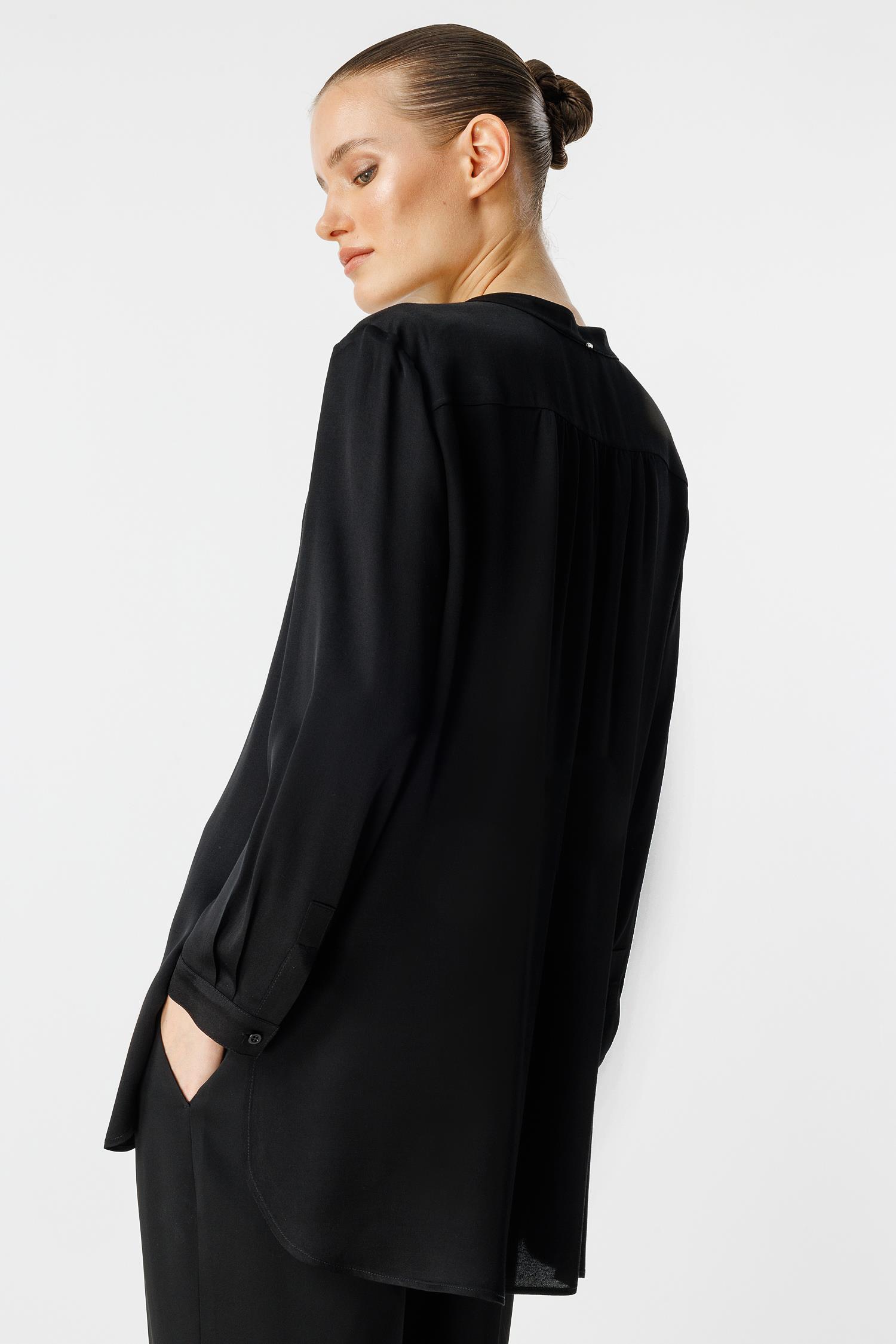 Hakim Yaka Yarım Patlı Bluz