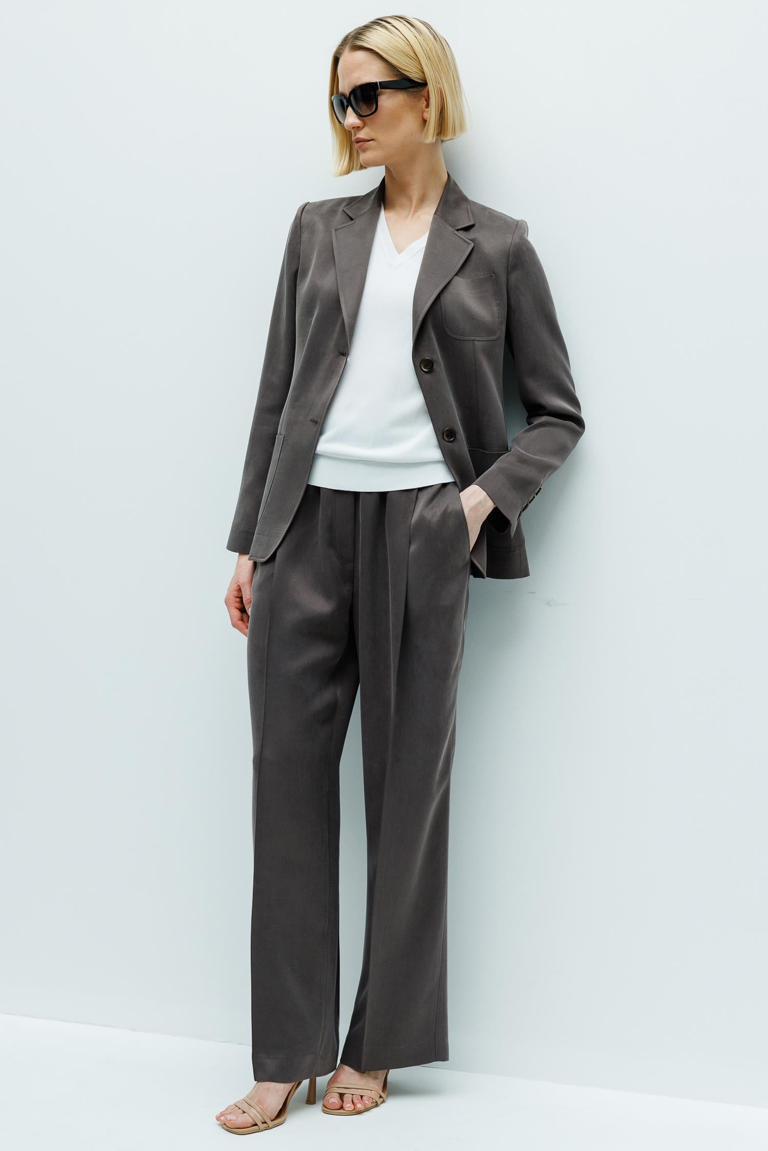 İki Düğme Dıştan Cepli Ceket