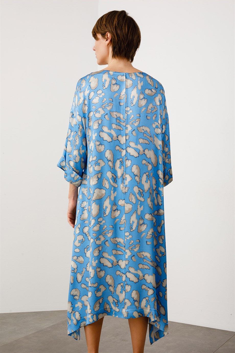 Kayık Yaka Emp.Elbise