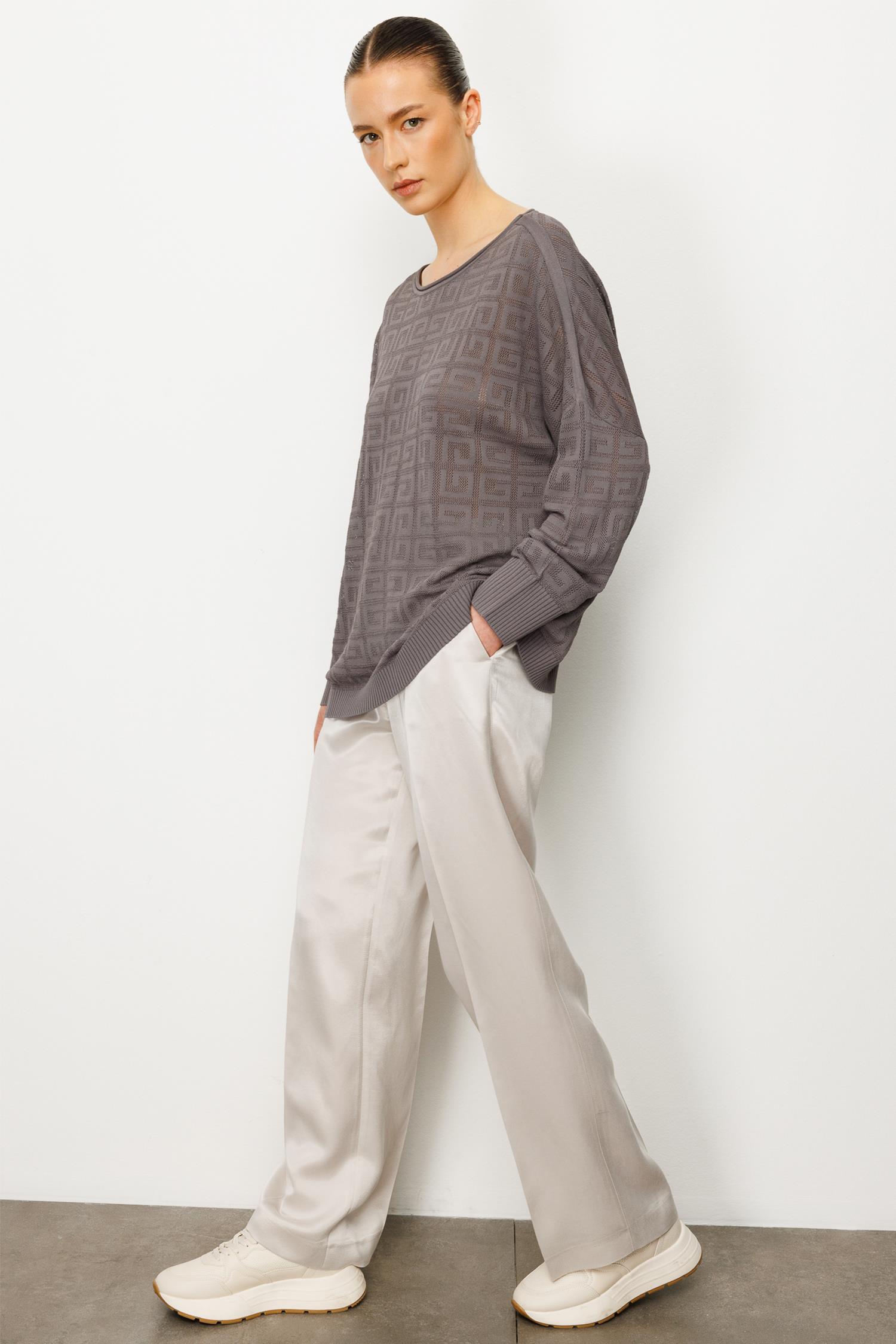 Kayık Yaka Jakarlı Triko