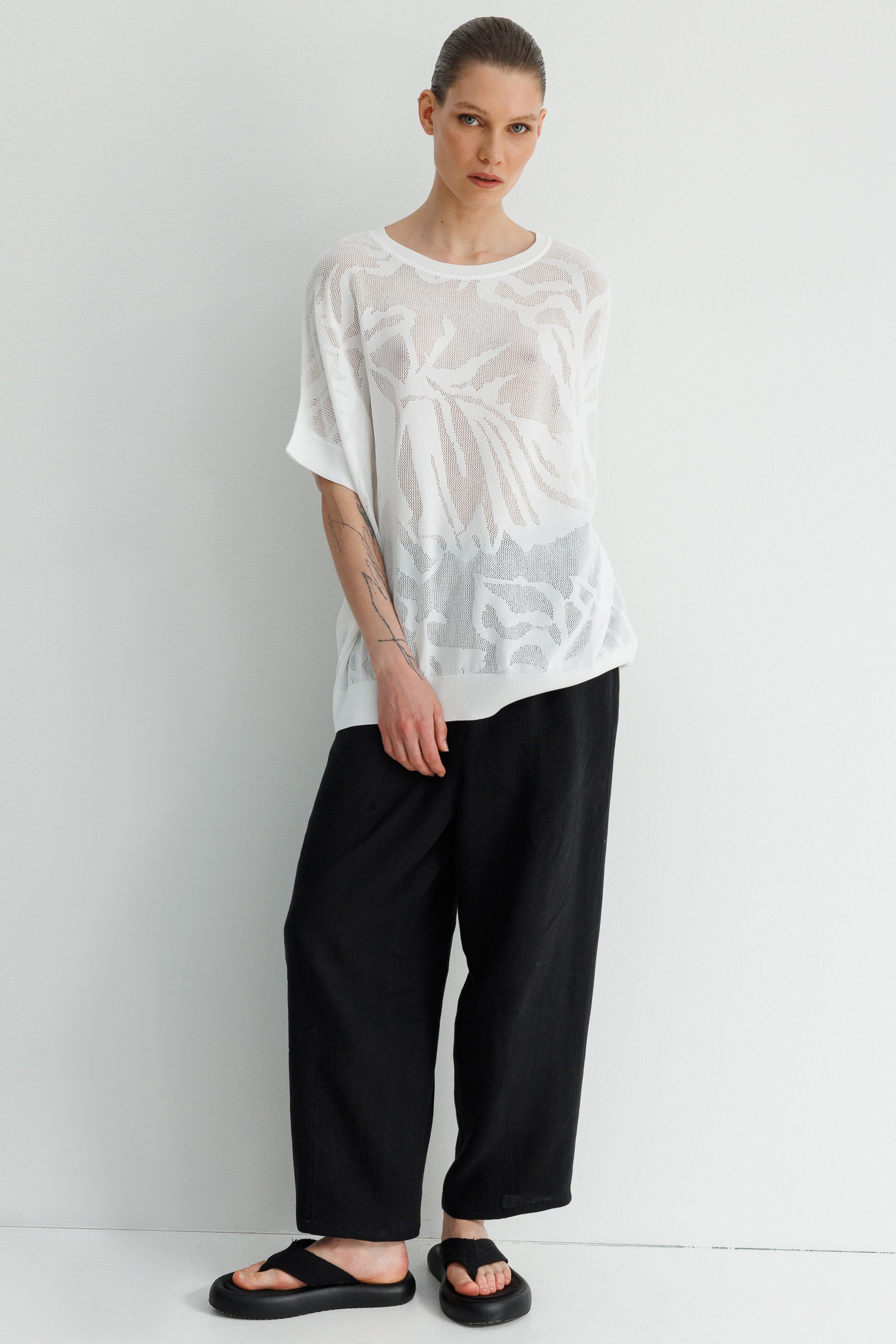 Kayık Yaka Jakarlı Triko