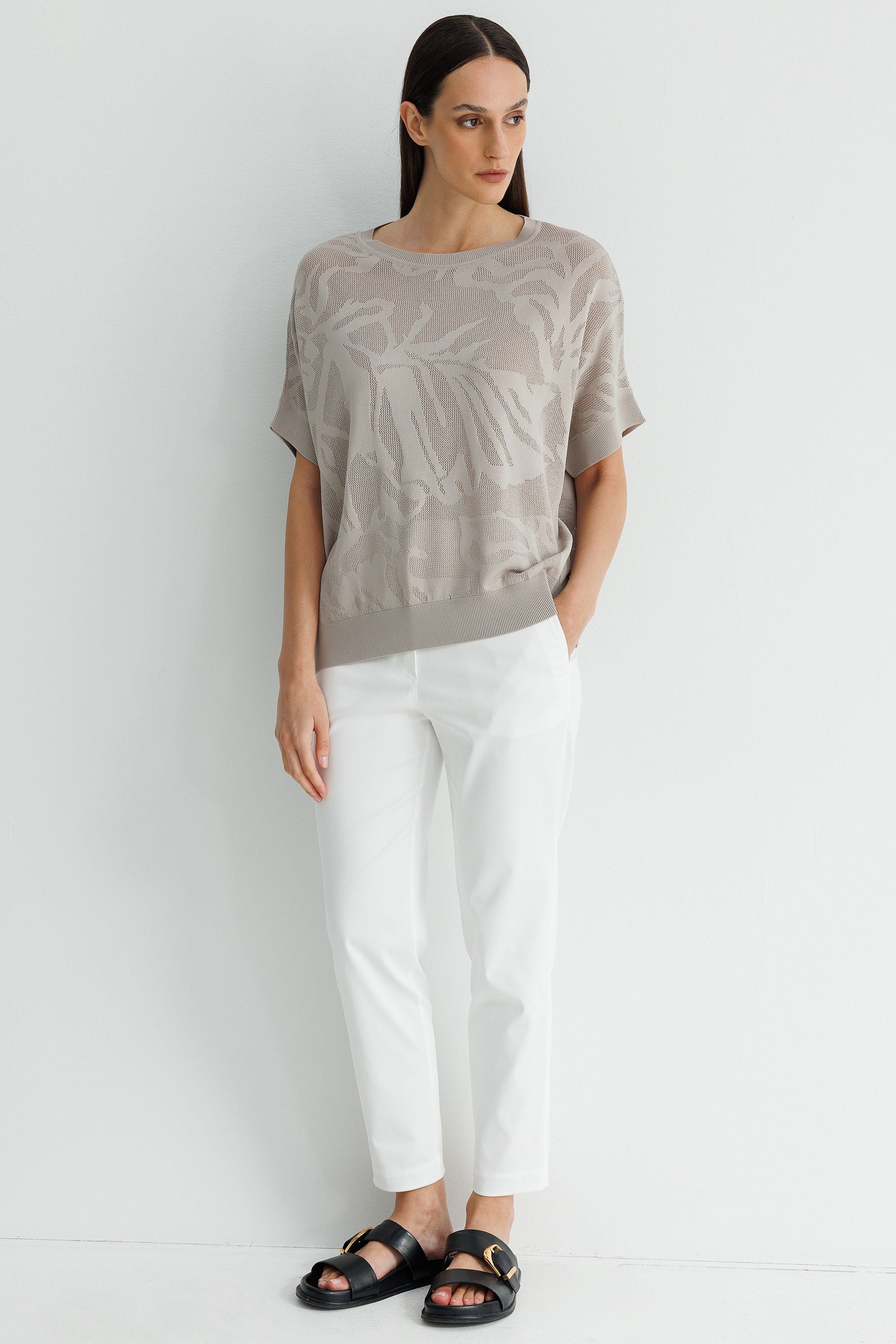 Kayık Yaka Jakarlı Triko