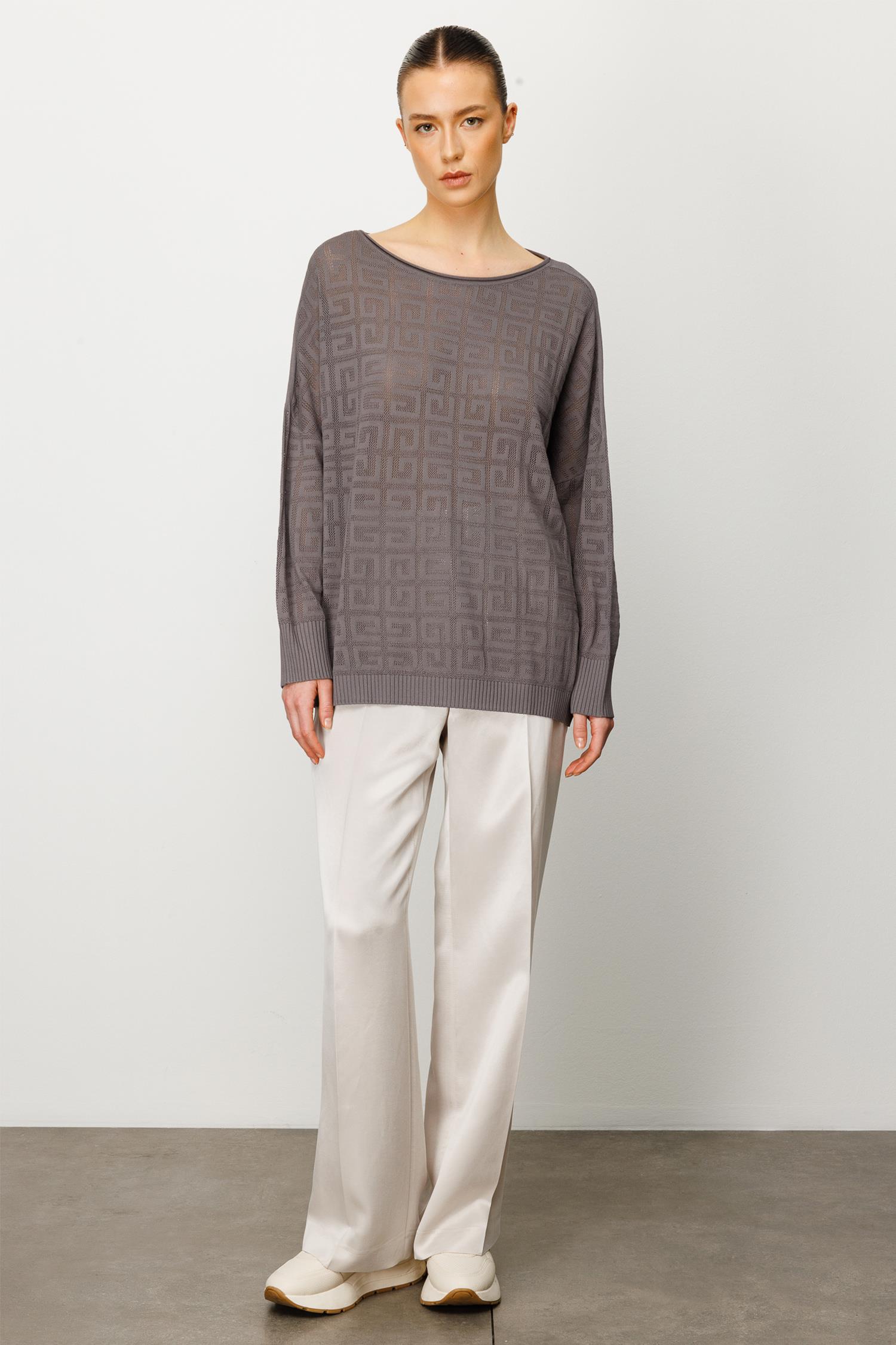 Kayık Yaka Jakarlı Triko