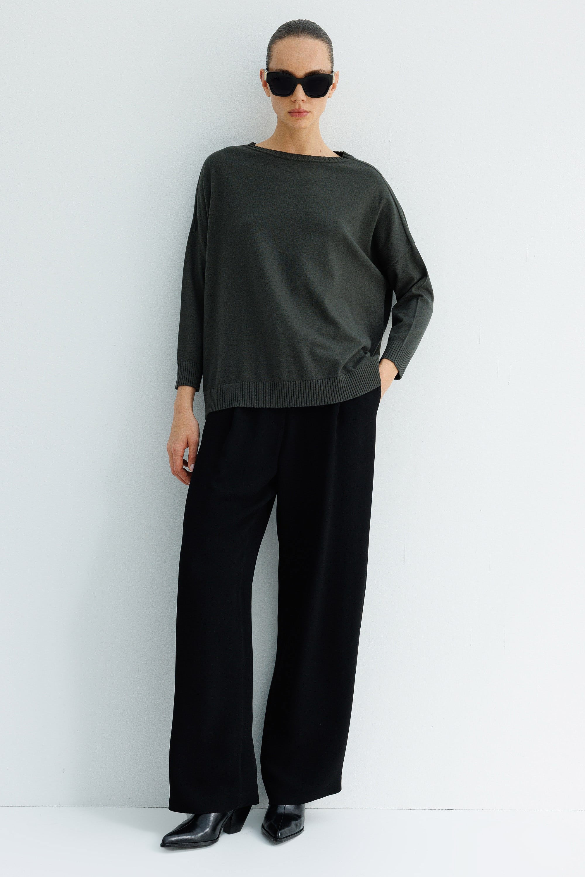 Kayık Yaka Oversize Triko