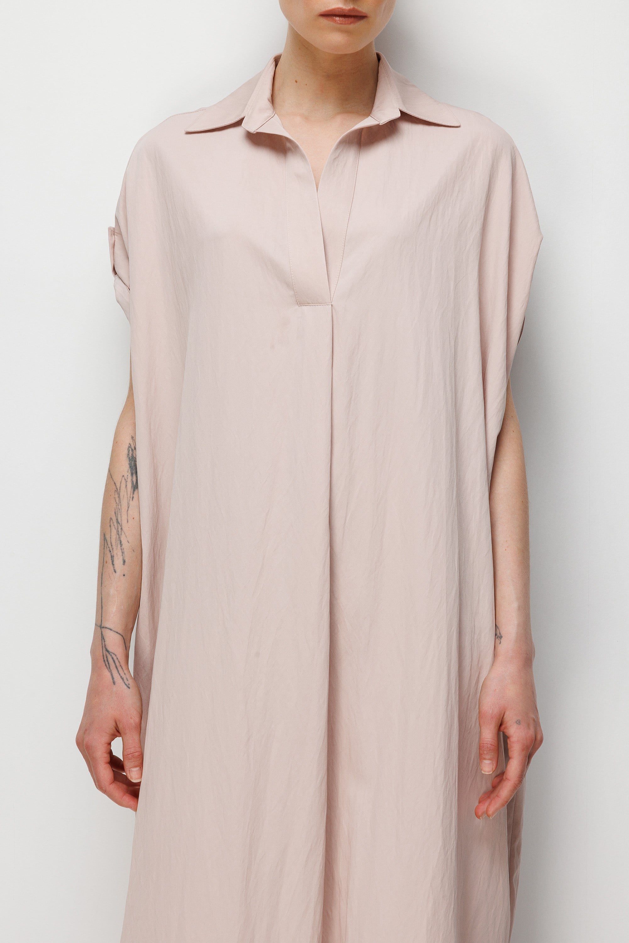 Kolu Apoletli Elbise