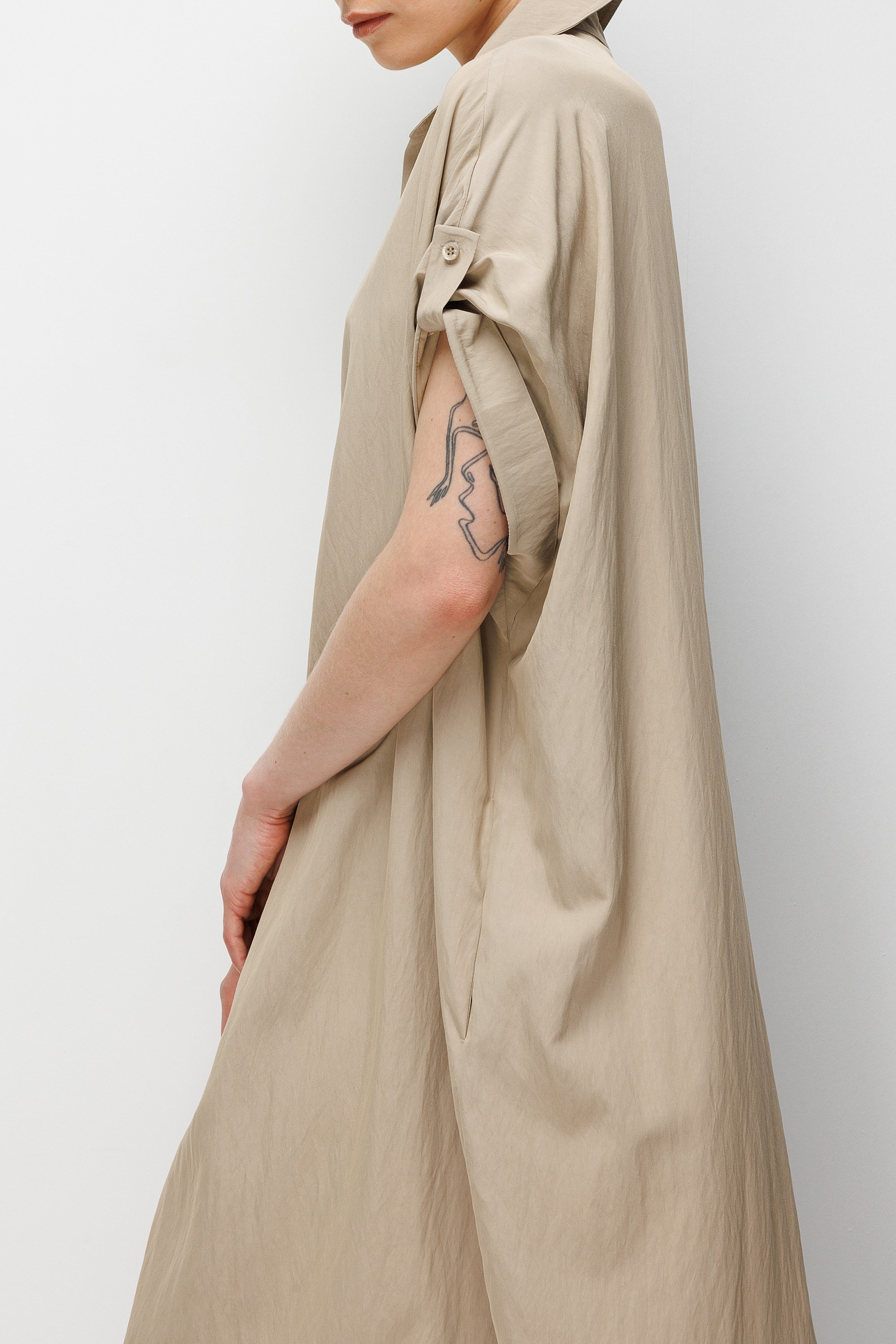 Kolu Apoletli Elbise