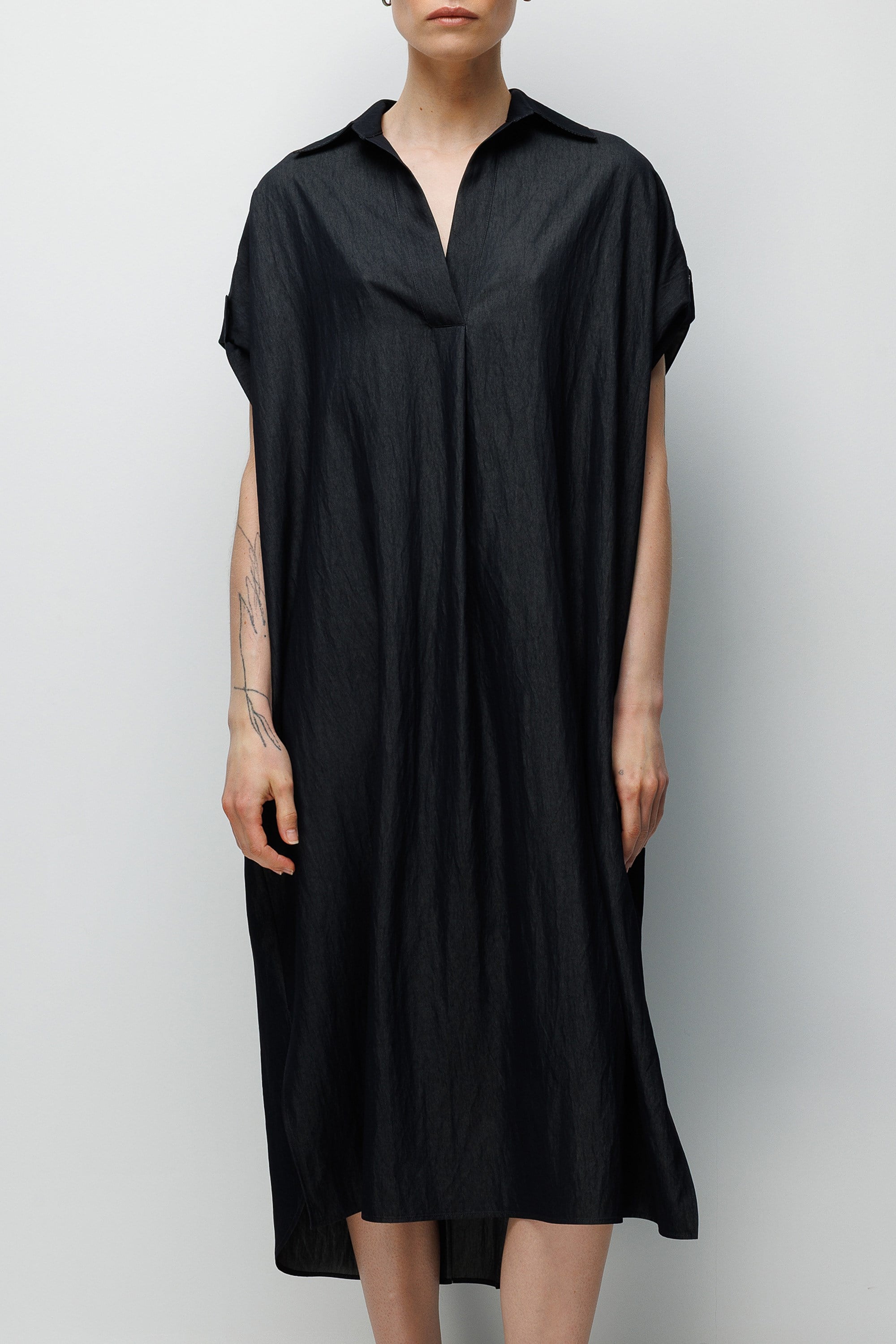 Kolu Apoletli Elbise