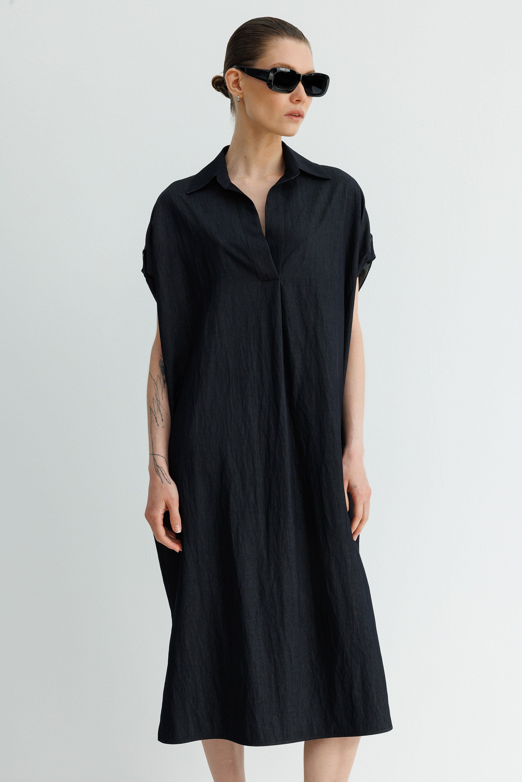 Kolu Apoletli Elbise