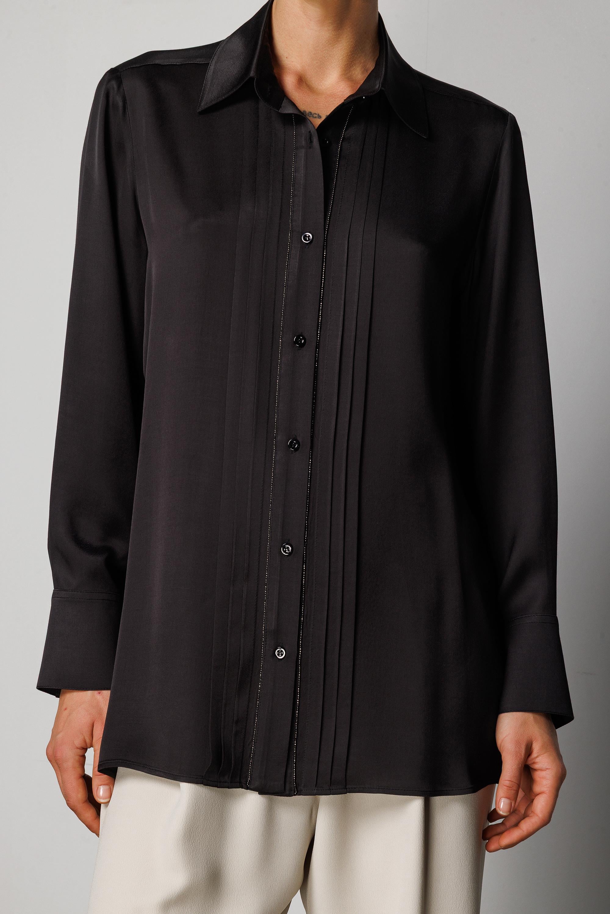 Metal Aksesuarlı Bluz