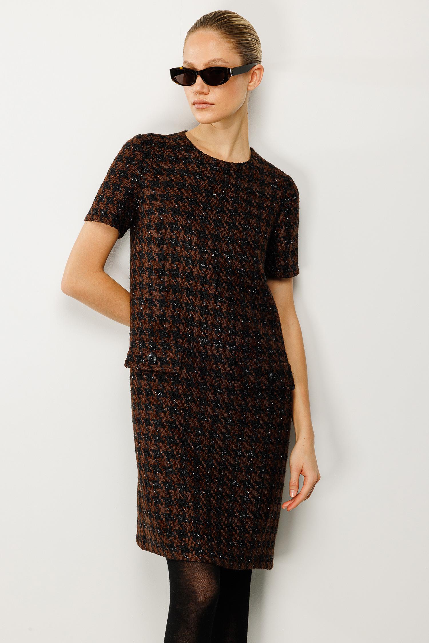 O Yaka Kazayağı Elbise