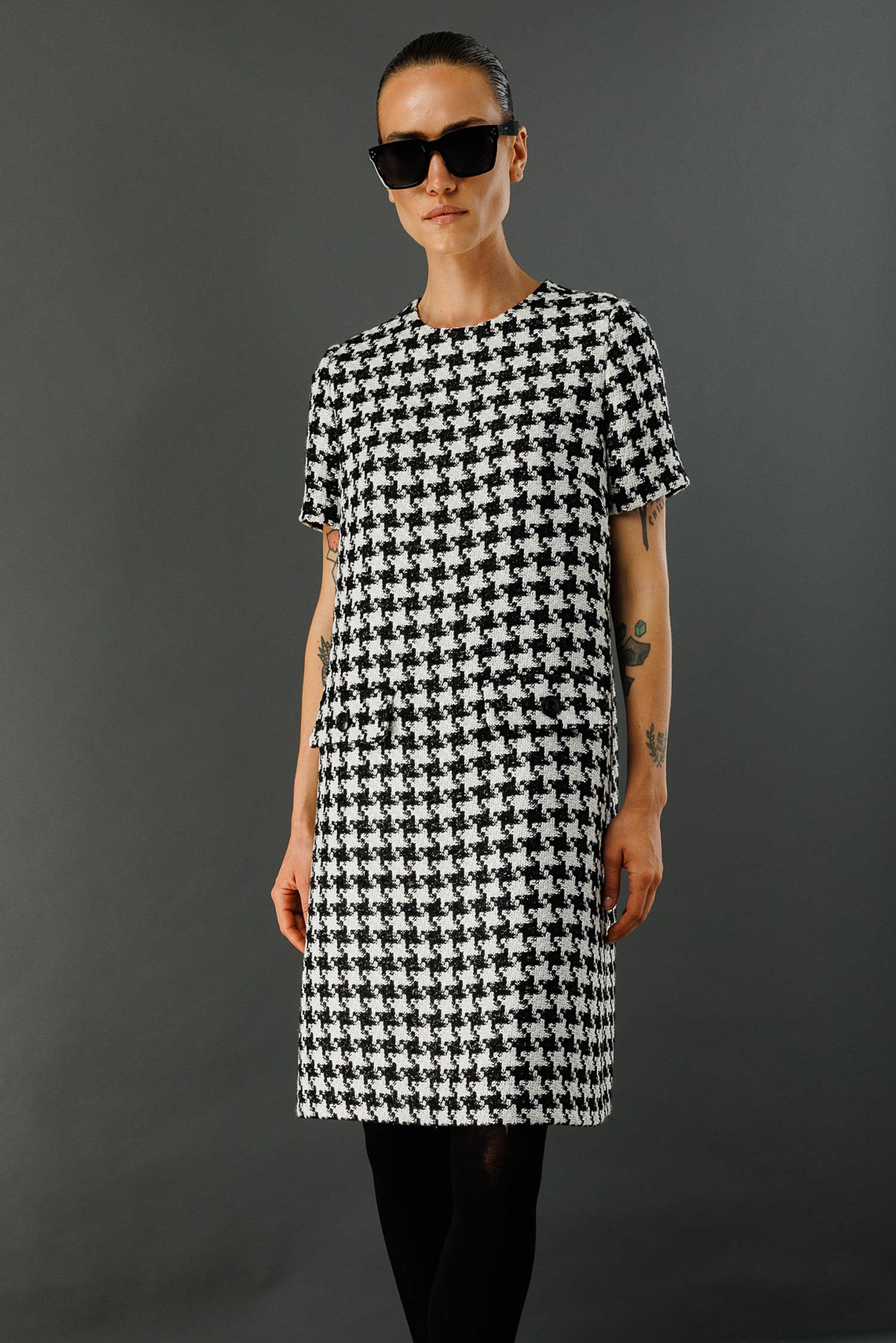 O Yaka Kazayağı Elbise