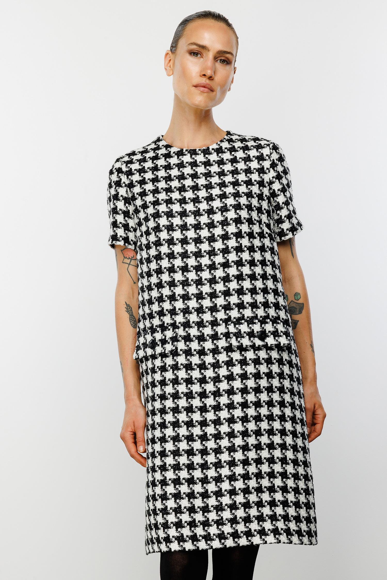 O Yaka Kazayağı Elbise