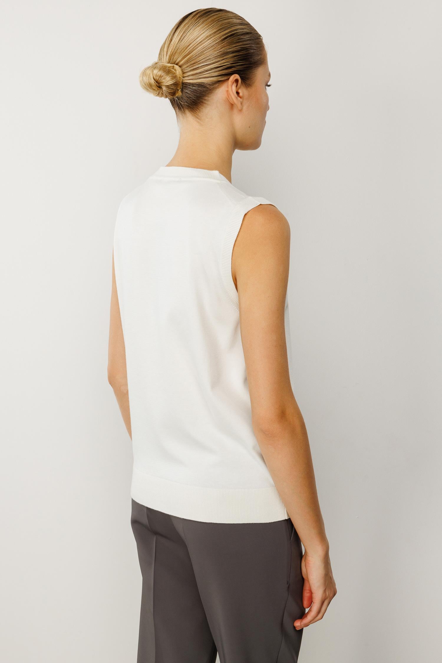 O YAKA KOLSUZ TRİKO