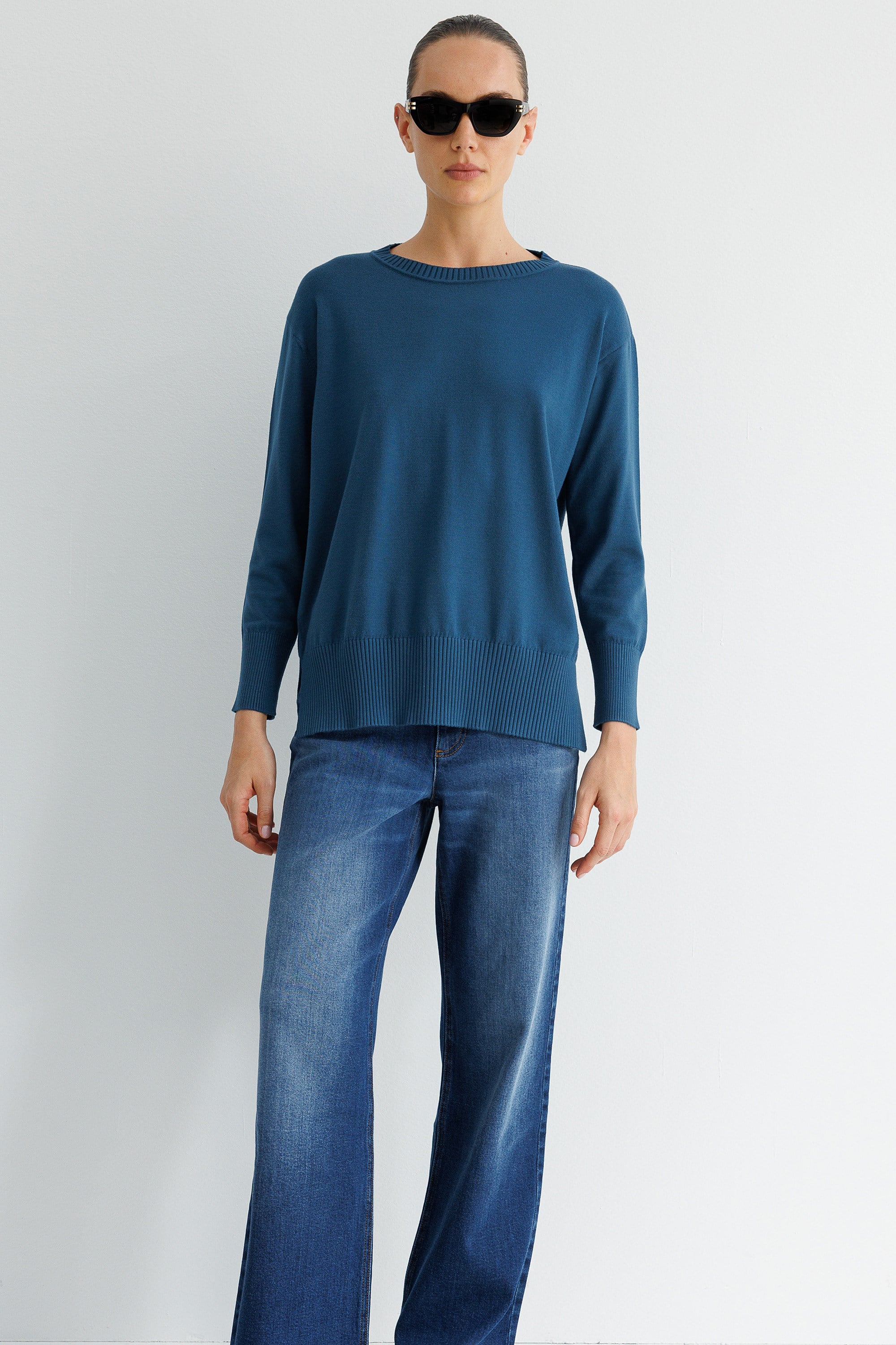 O Yaka Oversize Triko