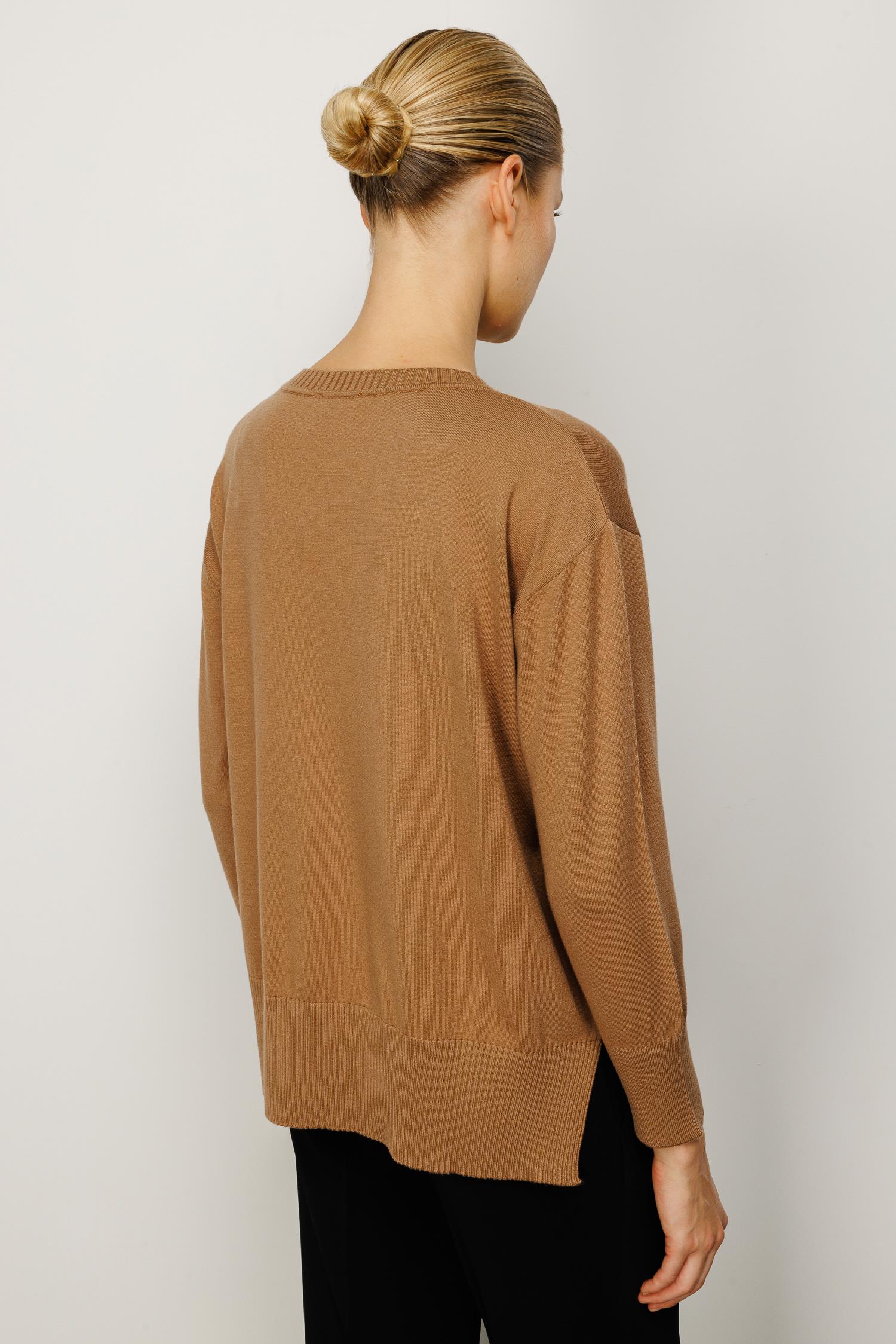 O Yaka Oversize Triko