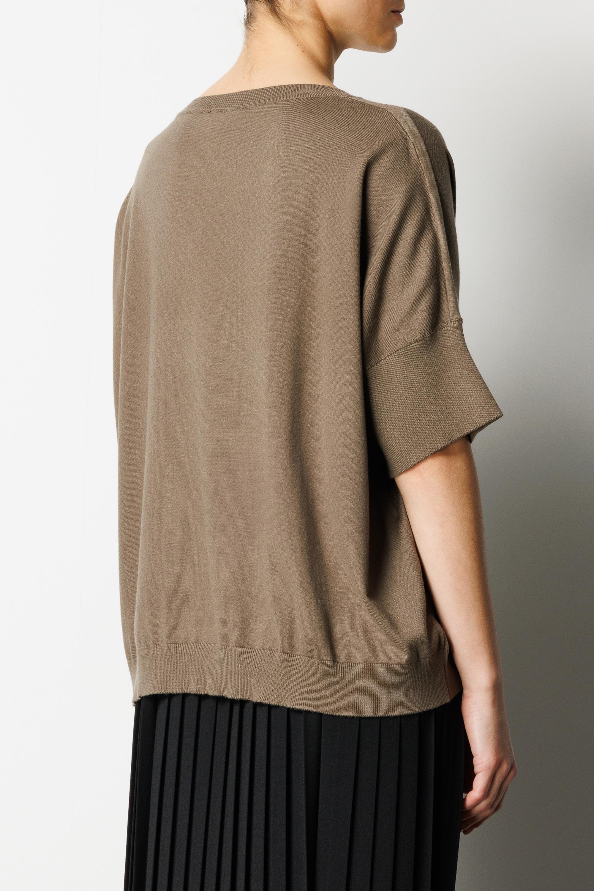 O Yaka Oversize Triko
