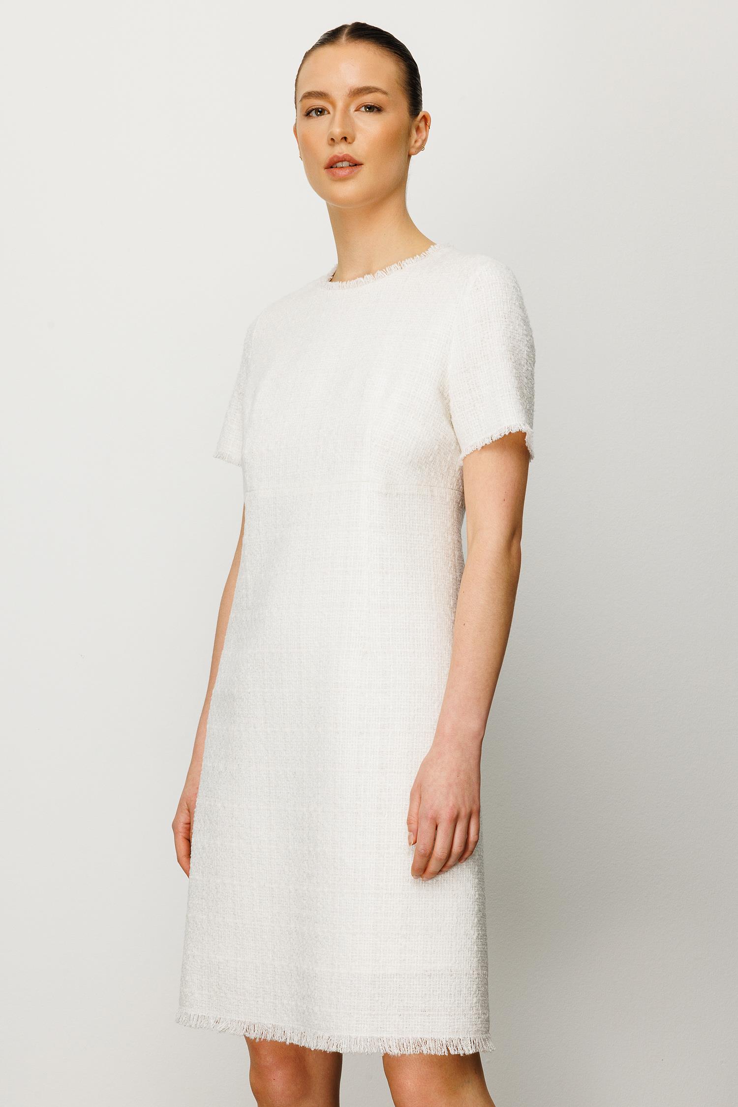 O Yaka Yarım Kol Elbise