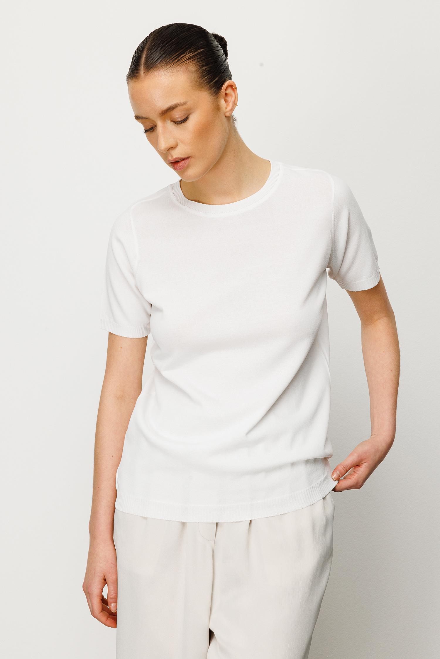 O Yaka Yarım Kol Triko