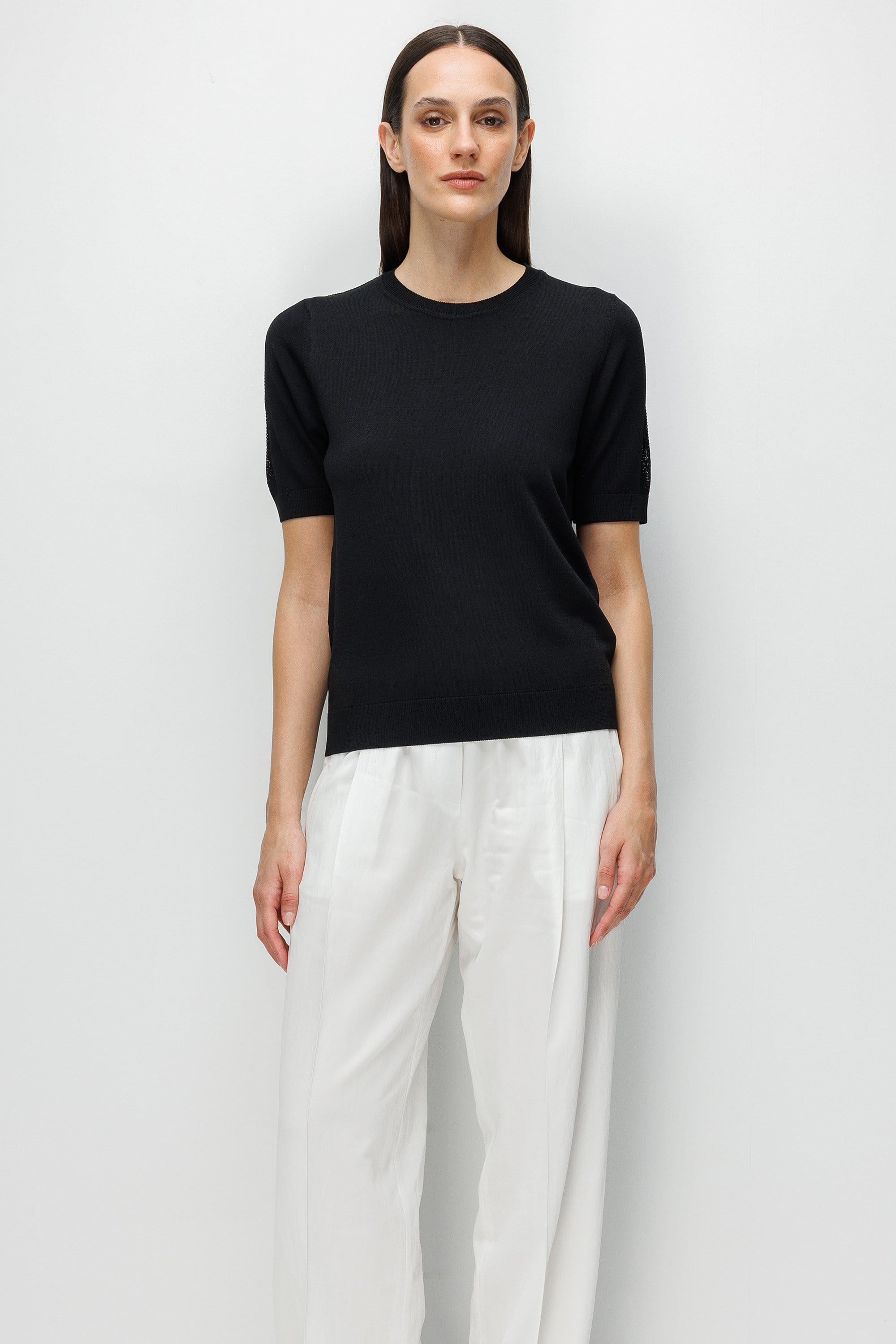 O Yaka Yarım Kol Triko