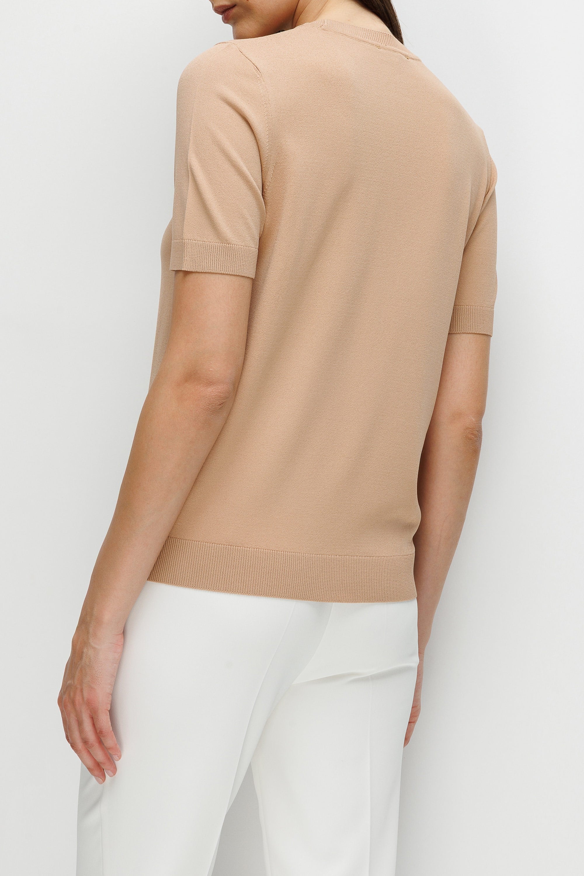 O Yaka Yarım Kol Triko