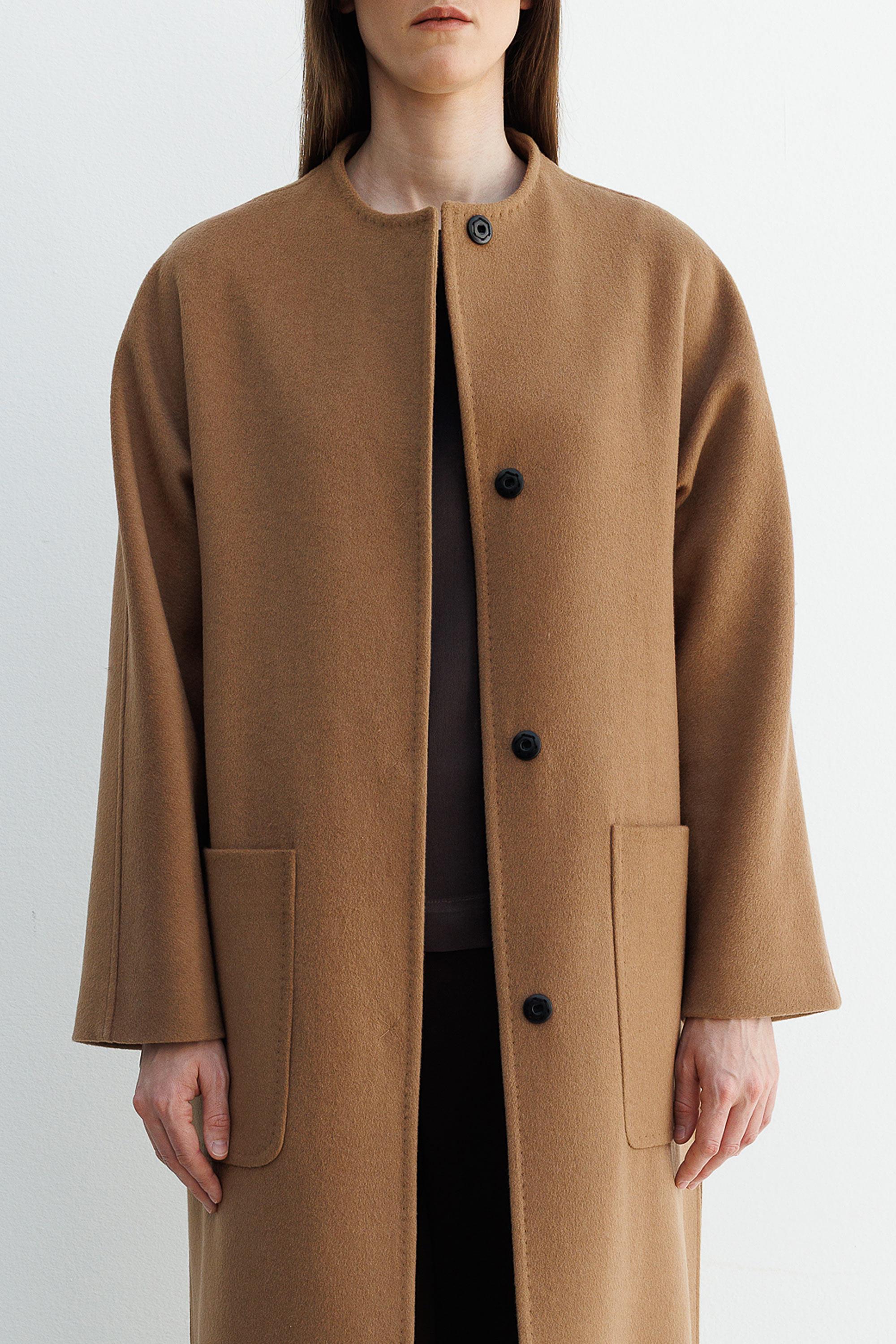 O Yaka Yırtmaçlı Uzun Manto