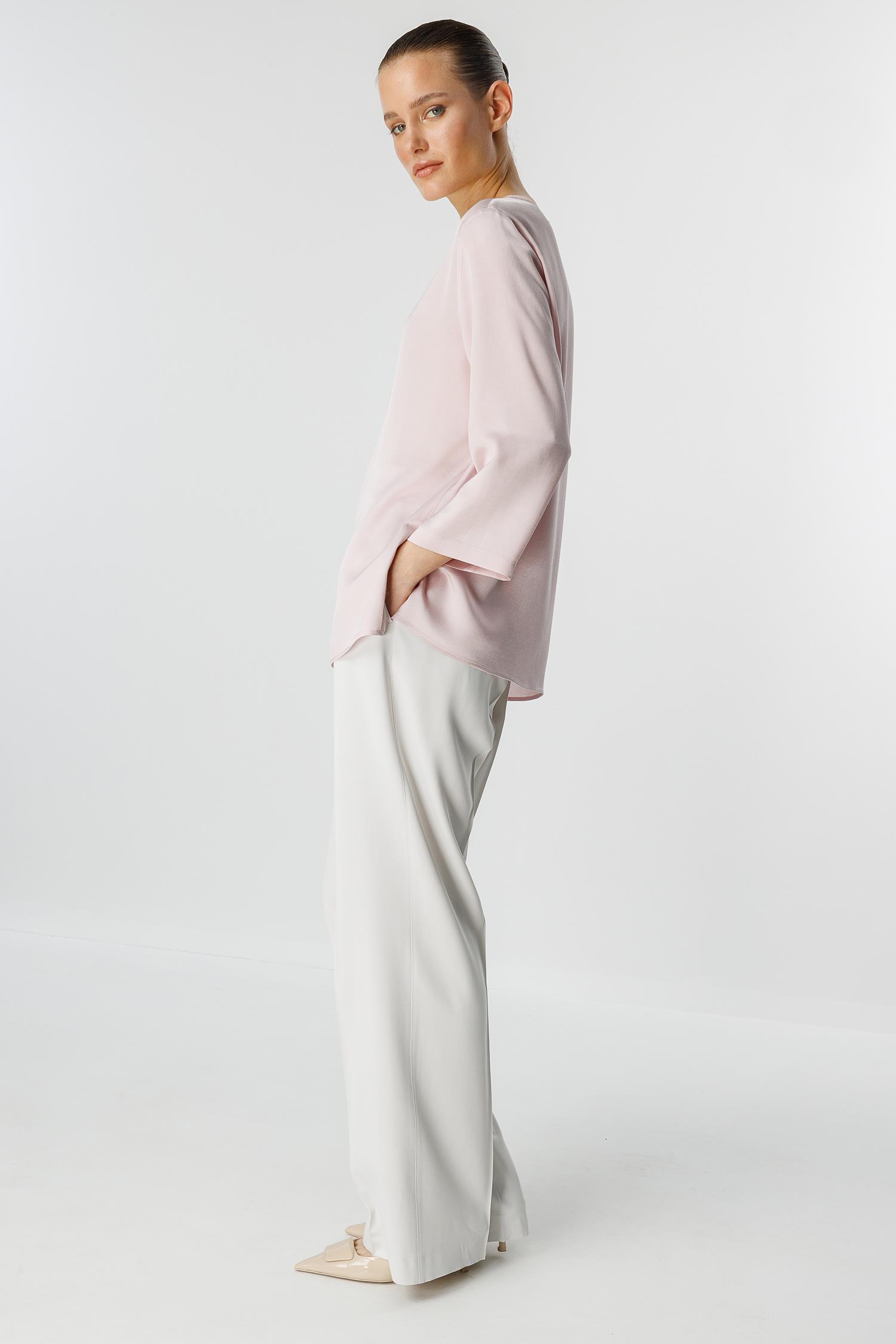 Örme Yaka Yırtmaçlı Bluz