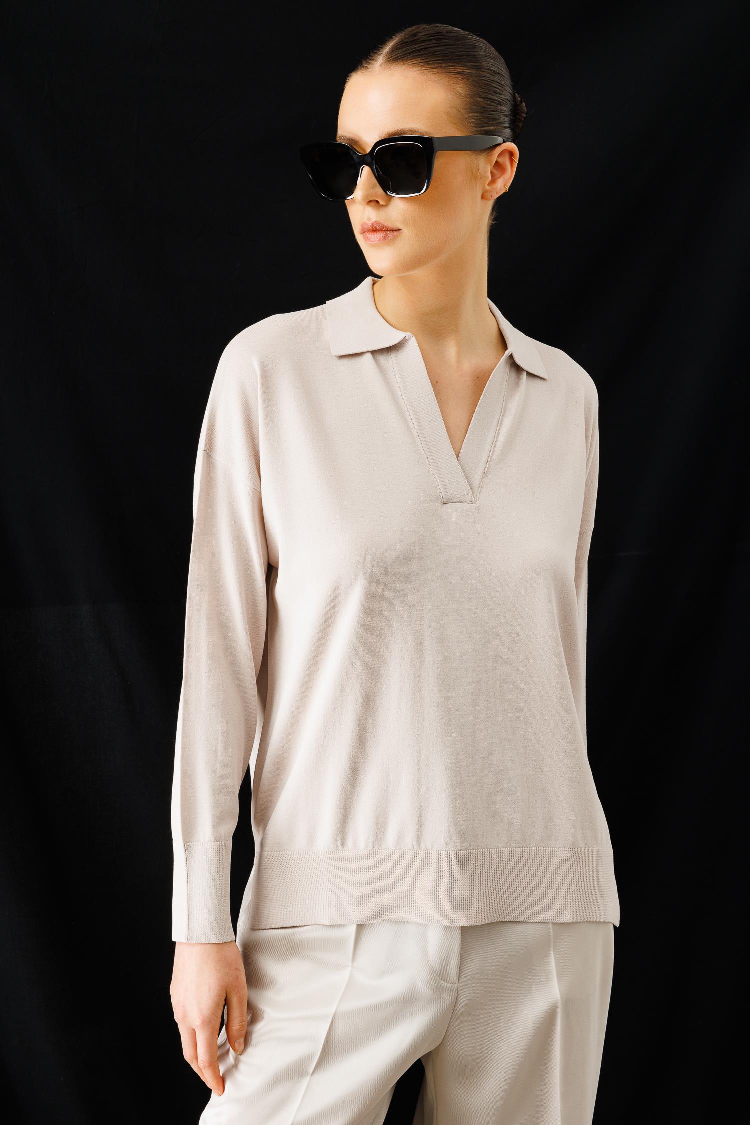 Polo Yaka Yırtmaçlı Triko