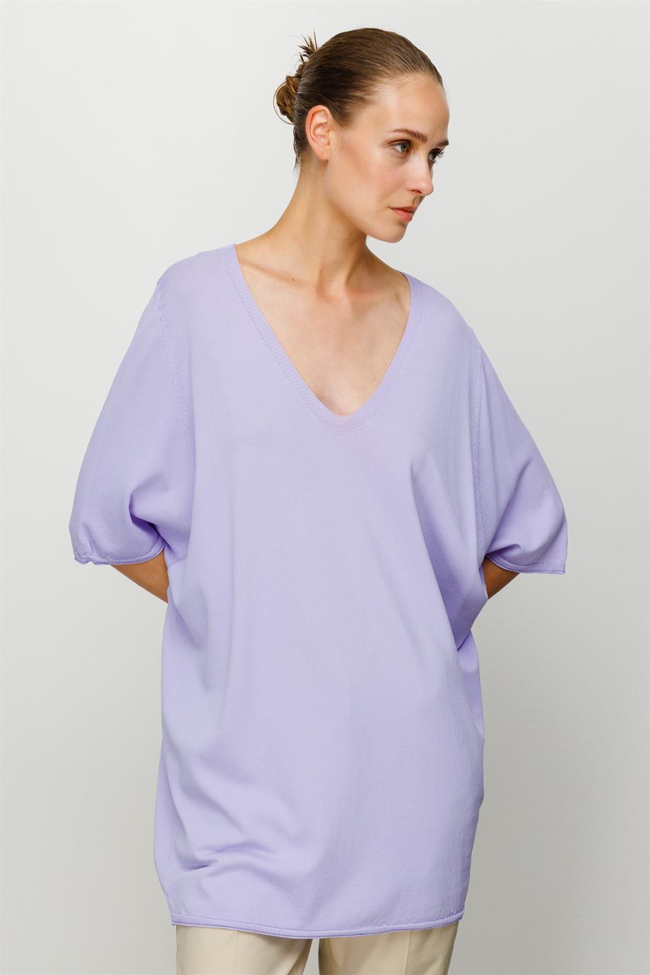 V Yaka Düşük Kol Oversize Triko