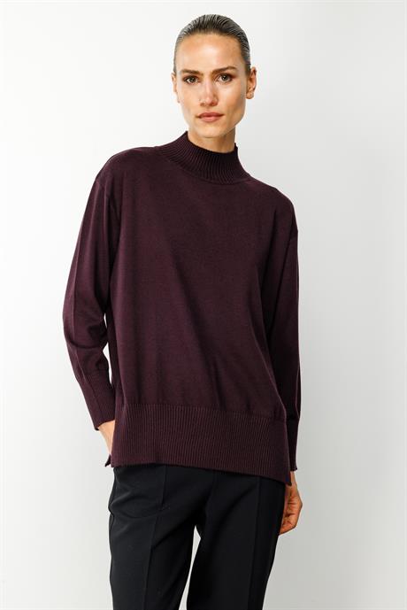 Dik Yaka Uzun Kol Oversize Triko