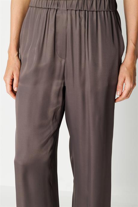 Elastan Kemerli Bol Kesim Pantolon