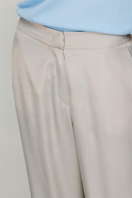 Elastan Kemerli Bol Kesim Pantolon