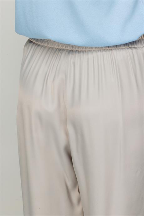 Elastan Kemerli Bol Kesim Pantolon