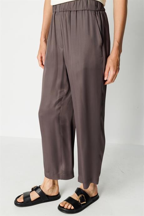 Elastan Kemerli Bol Kesim Pantolon