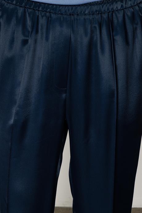 Elastan Kemerli Bol Kesim Pantolon